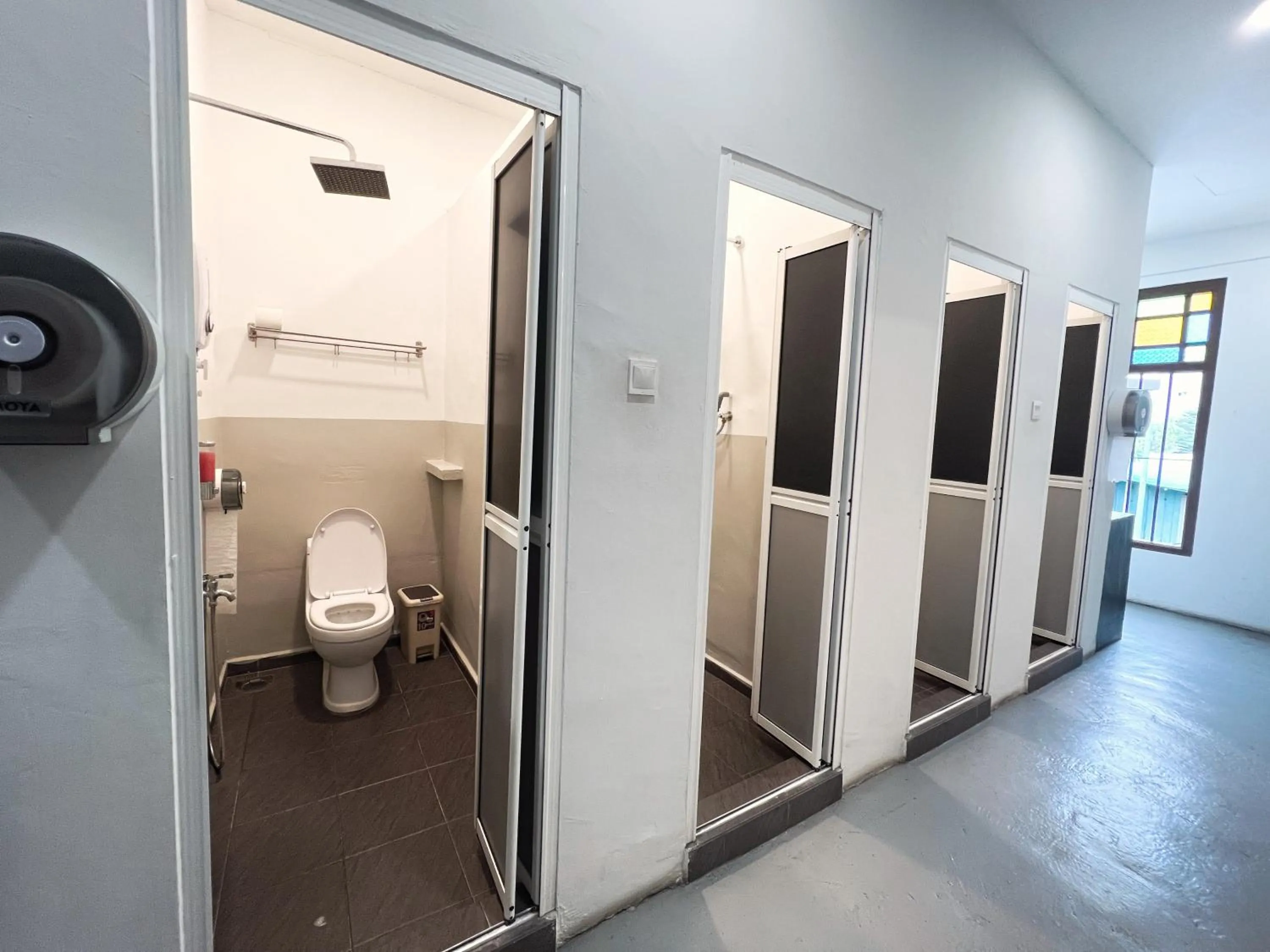 Bathroom in Sleep Here Hostel, Melaka