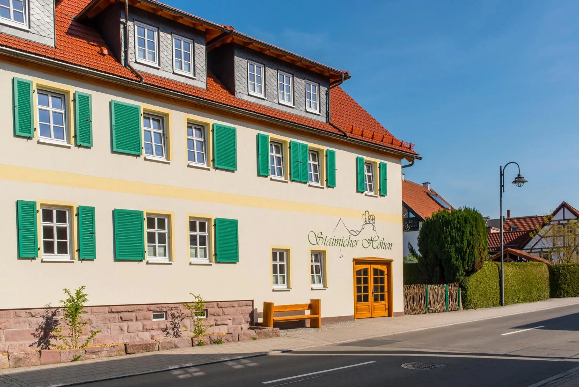 Property building in Staimicher Höhen - Premium Appartements