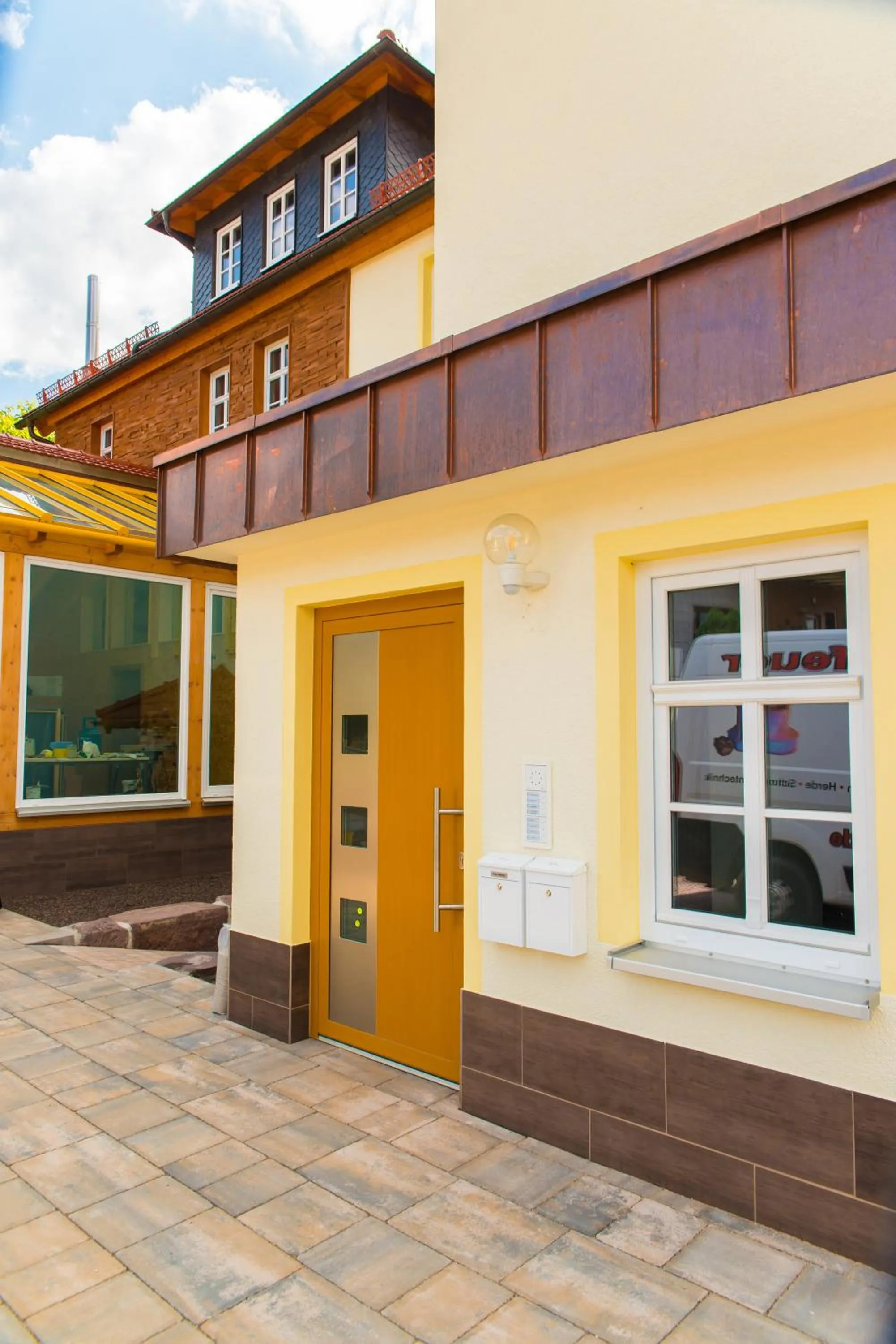 Property building in Staimicher Höhen - Premium Appartements