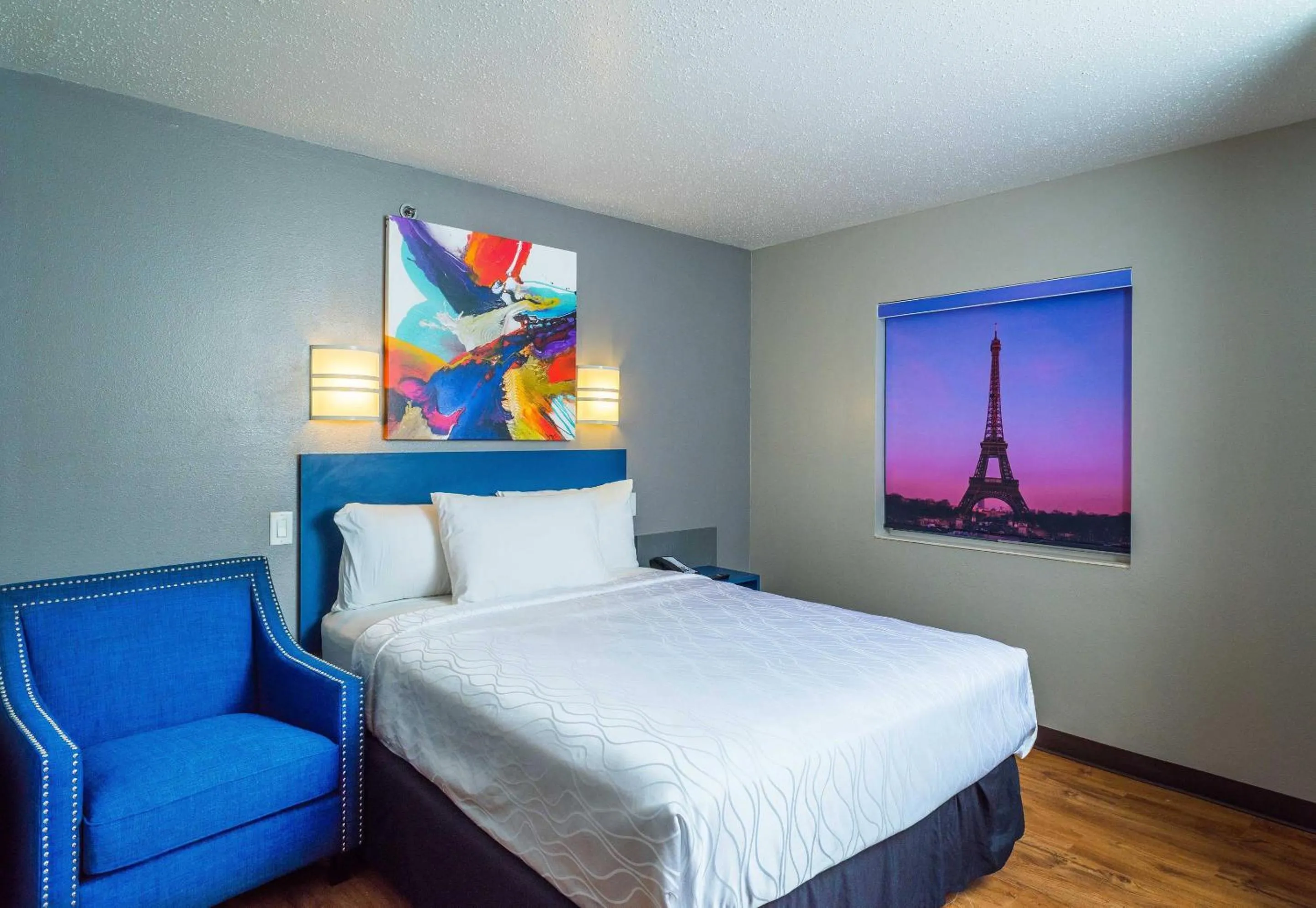 Bedroom, Bed in Studio Z, an Ascend Collection Hotel