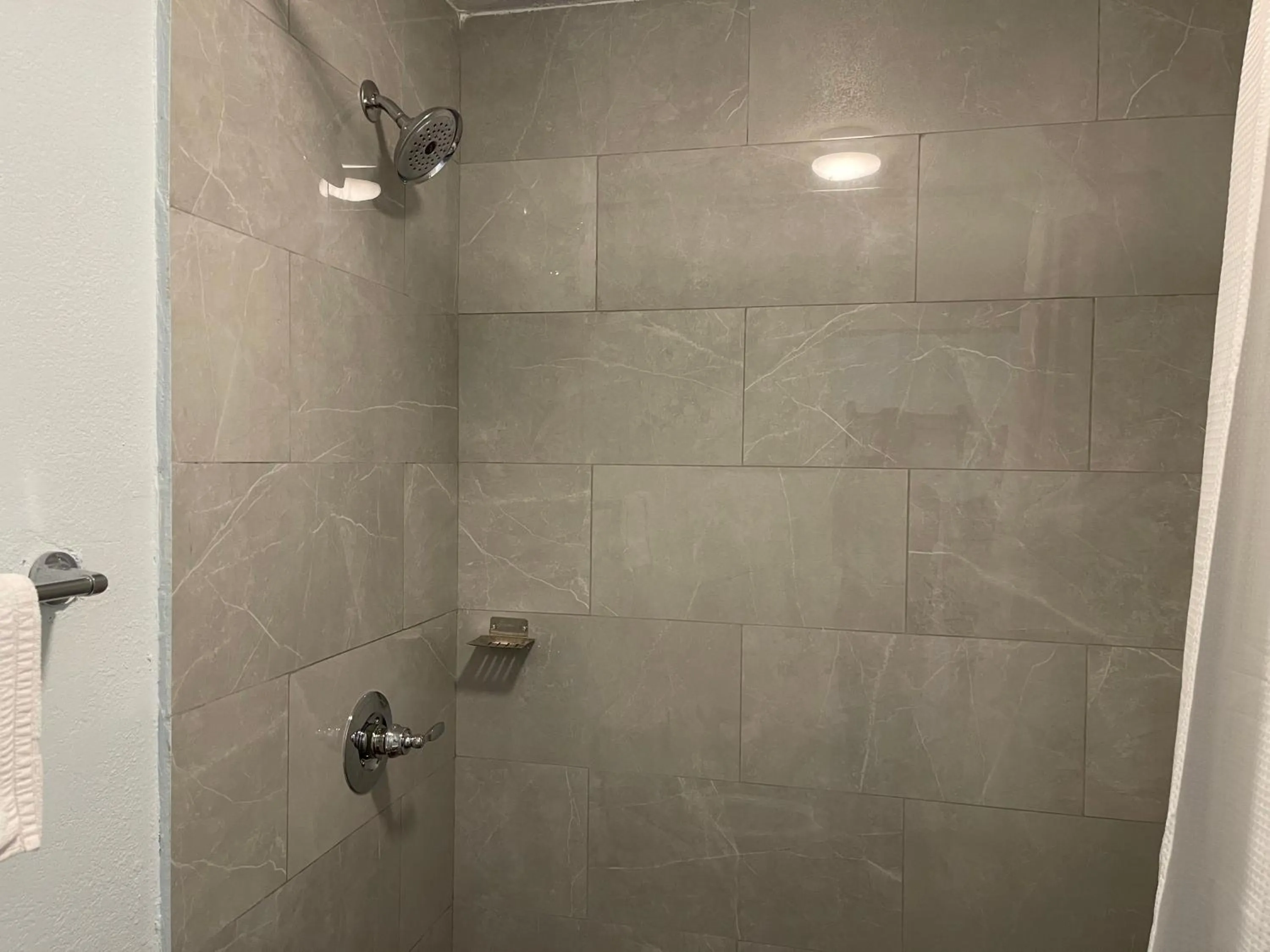 Bathroom in Motel 6-Troy, OH