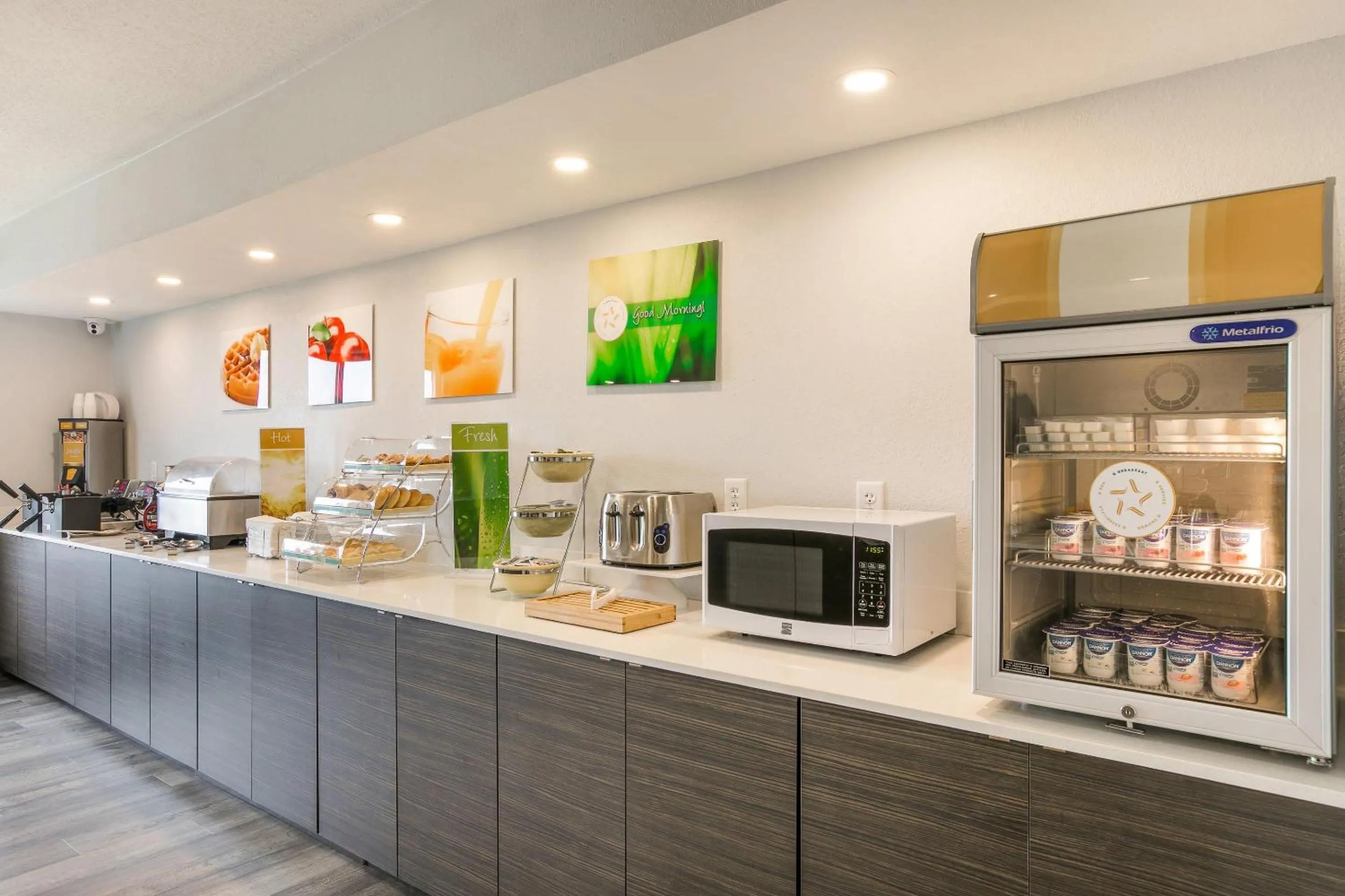 Breakfast in Quality Inn Marquette