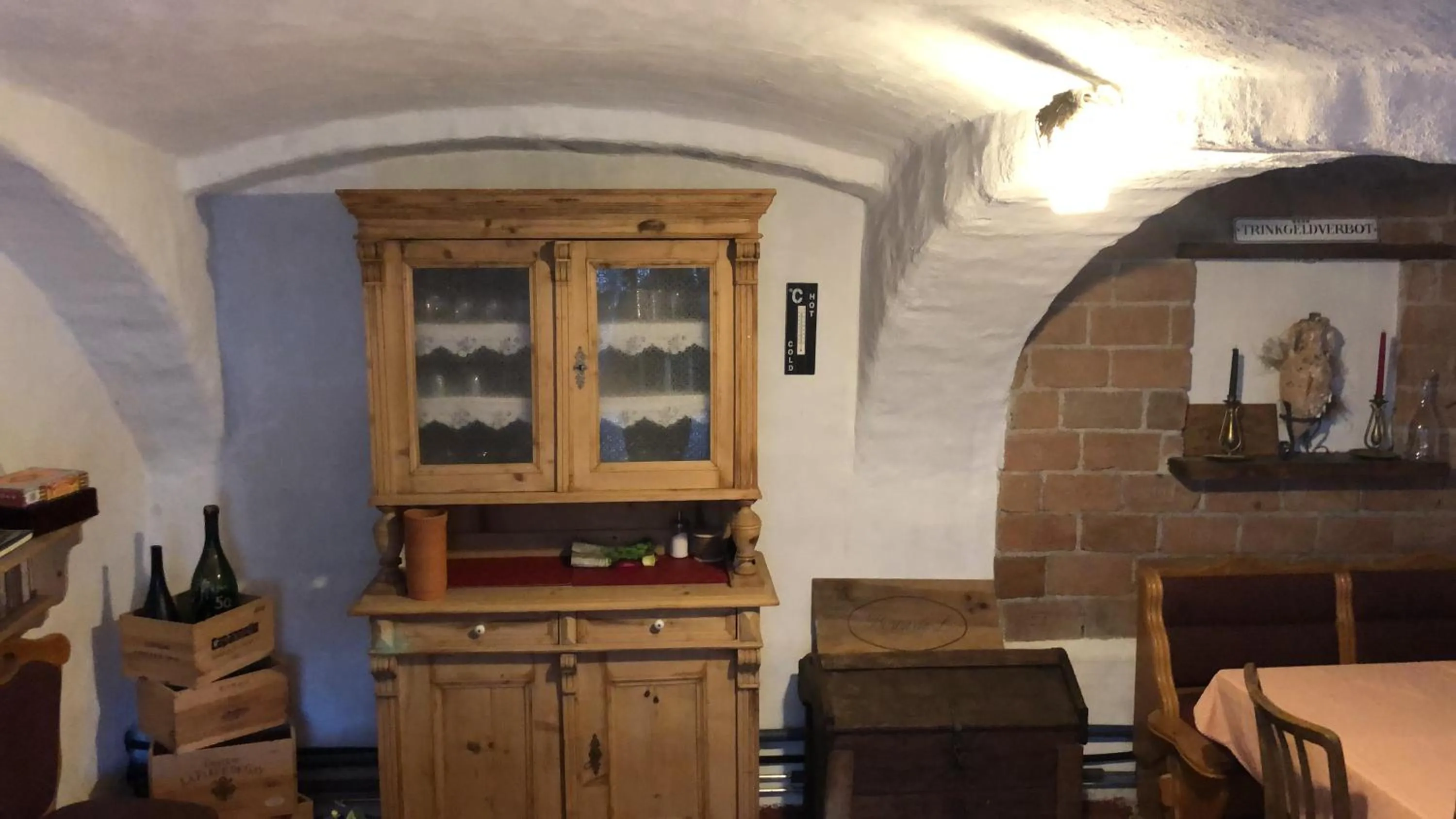 Food and drinks in Auszeit; Gästehaus & mehr