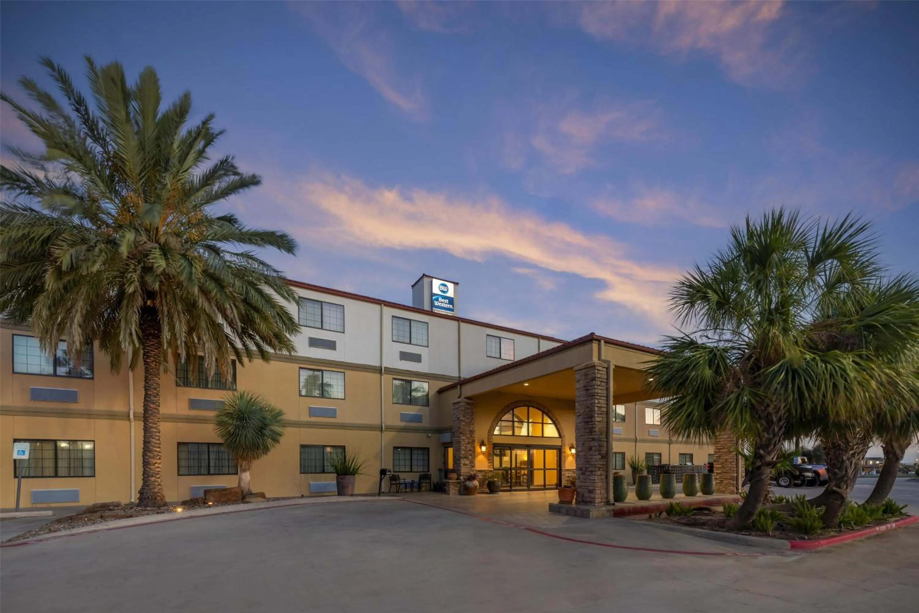 Property building in Best Western San Isidro Inn