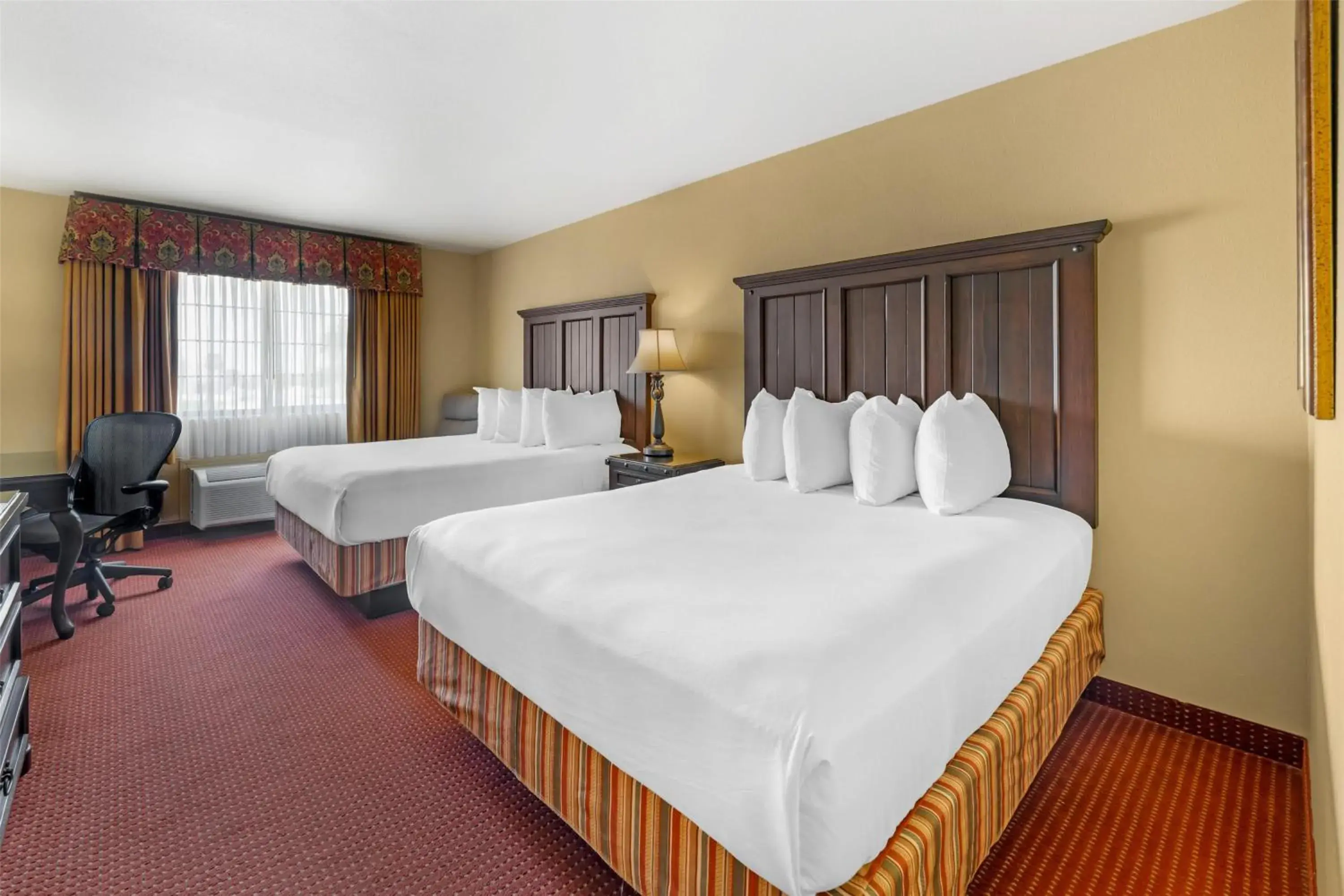 Queen Room with Two Queen Beds - Disability Access/Bath Tub in Best Western San Isidro Inn Queen Room with Two Queen Beds - Disability Access/Bath Tub in Best Western San Isidro Inn