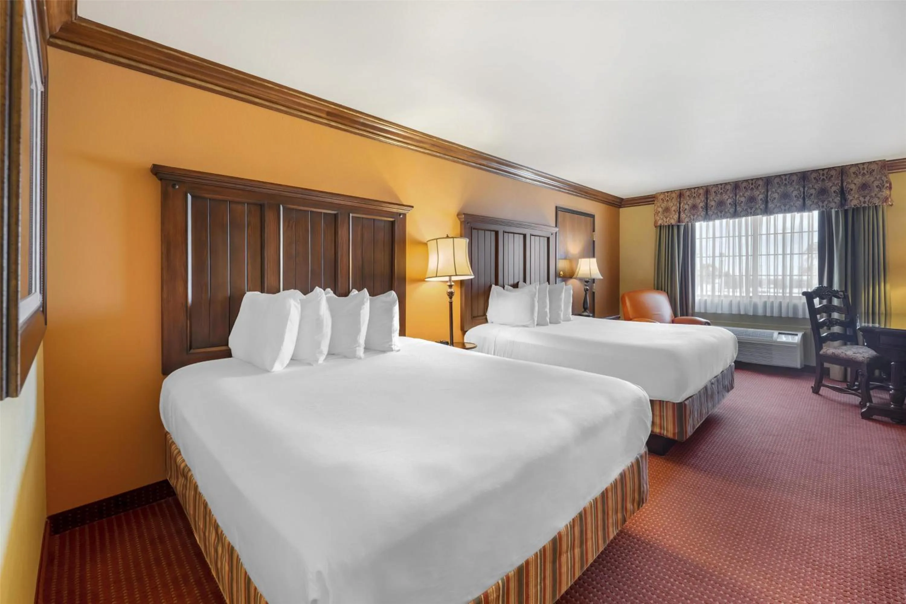 Bedroom, Bed in Best Western San Isidro Inn