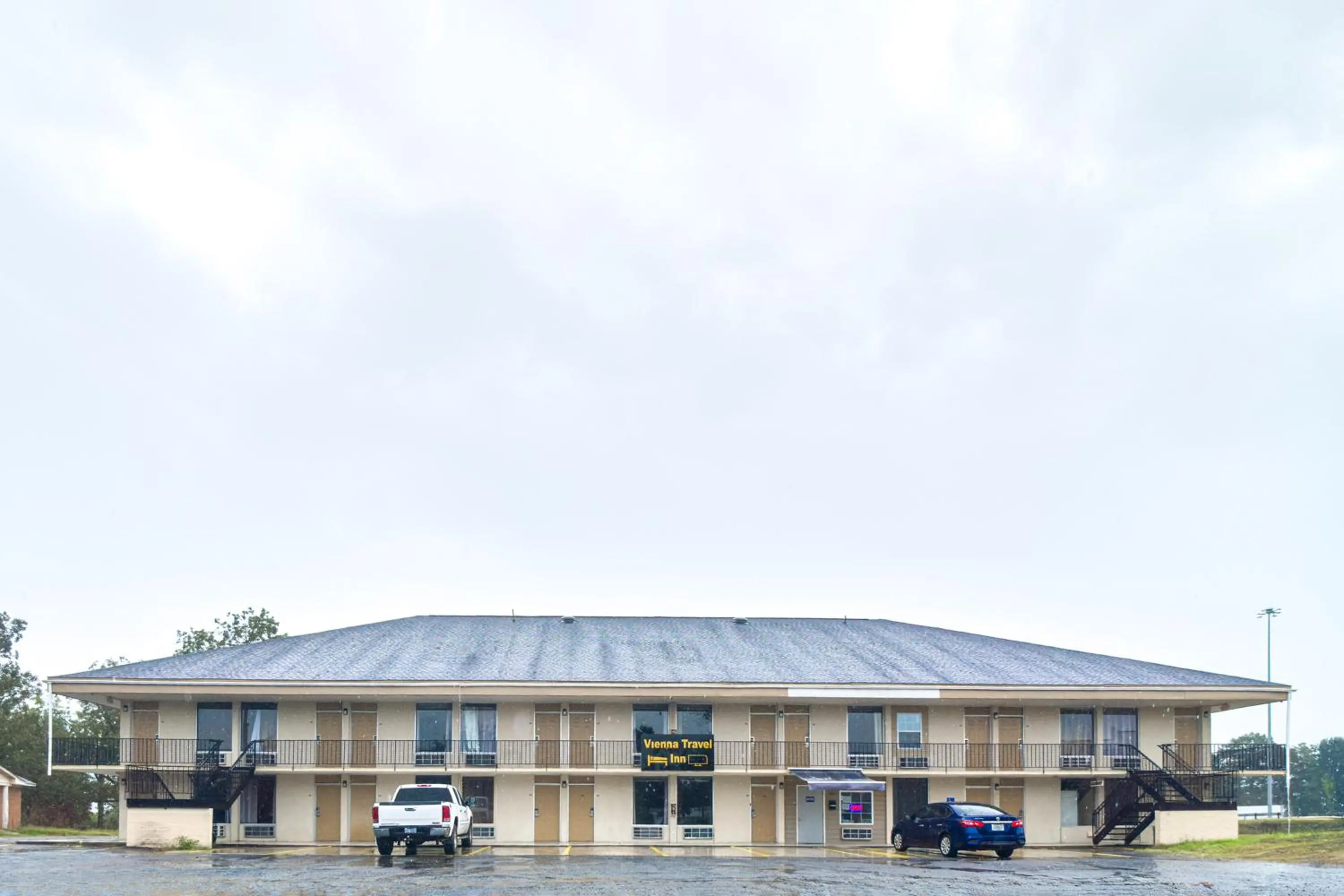 Property building in OYO Hotel Vienna I-75