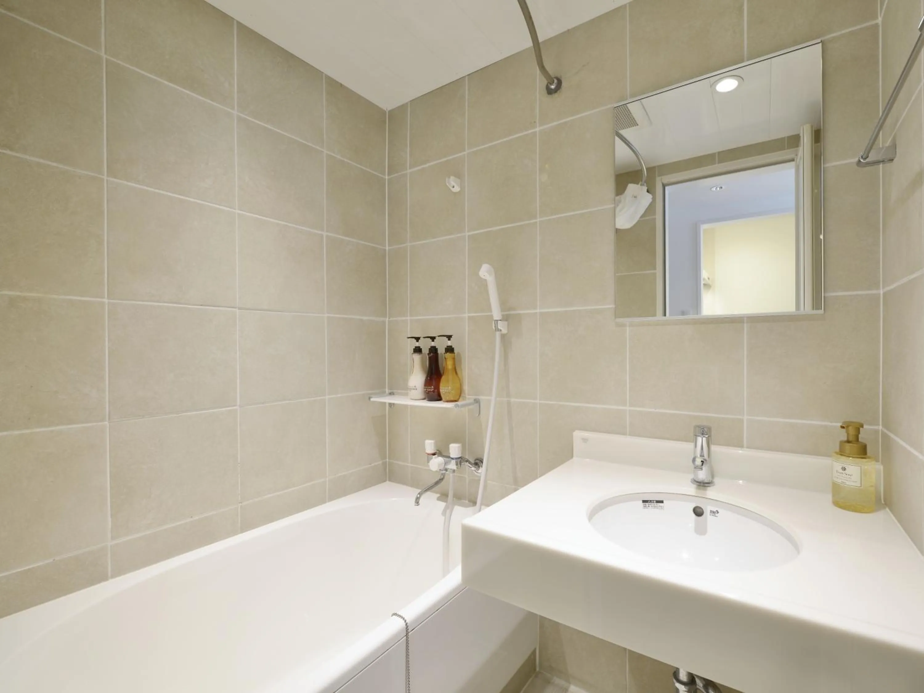 Bathroom in Karry CONDO CHURAUMI