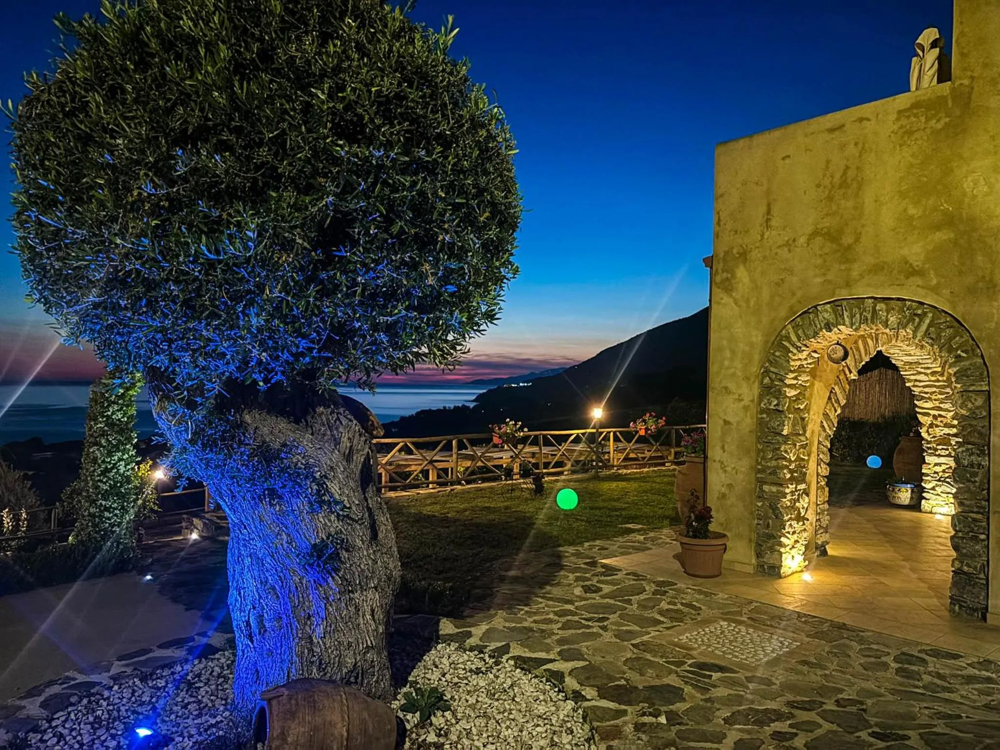 Property building in Tramonti d'Oro