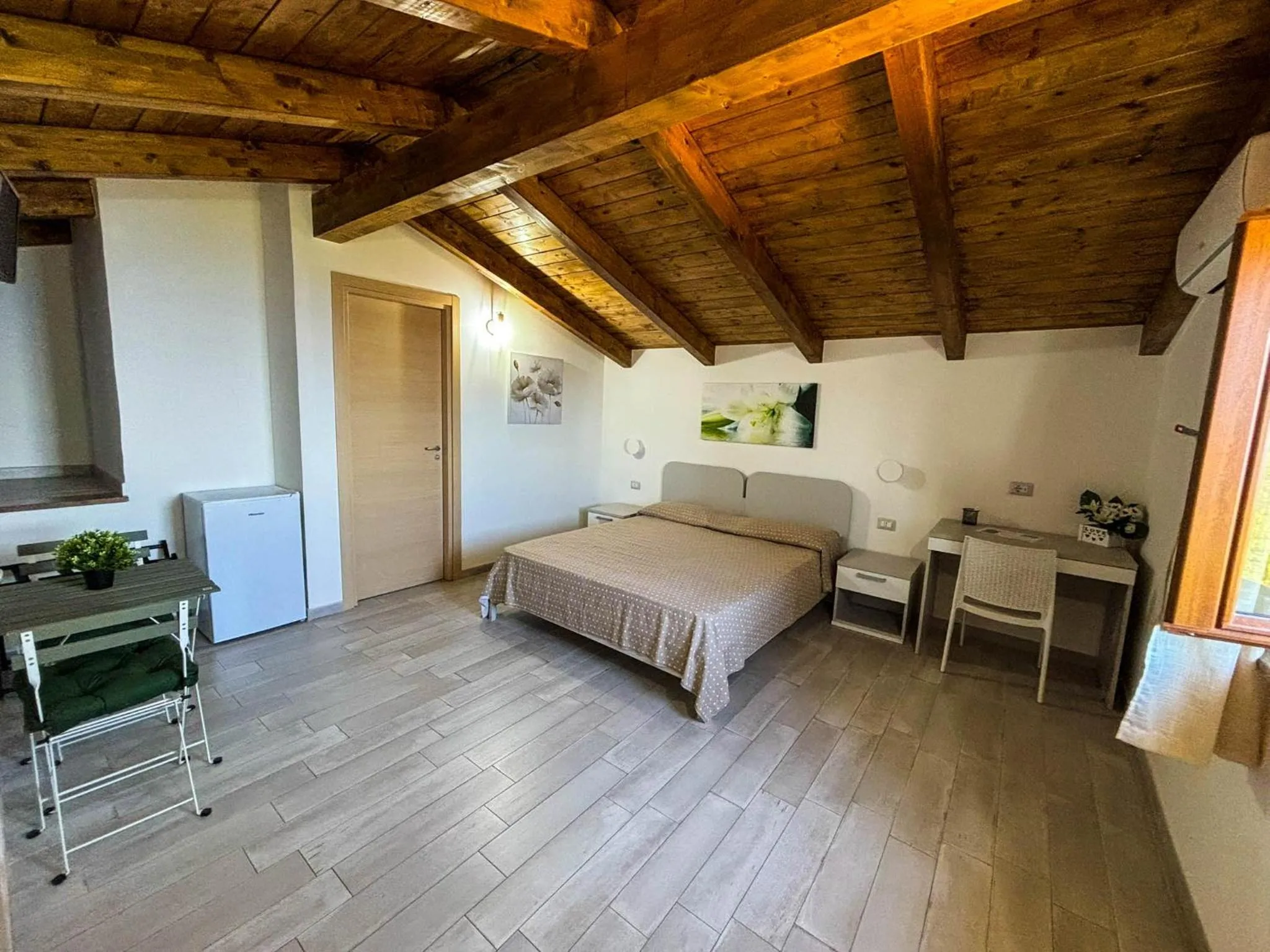 Bedroom, Bed in Tramonti d'Oro