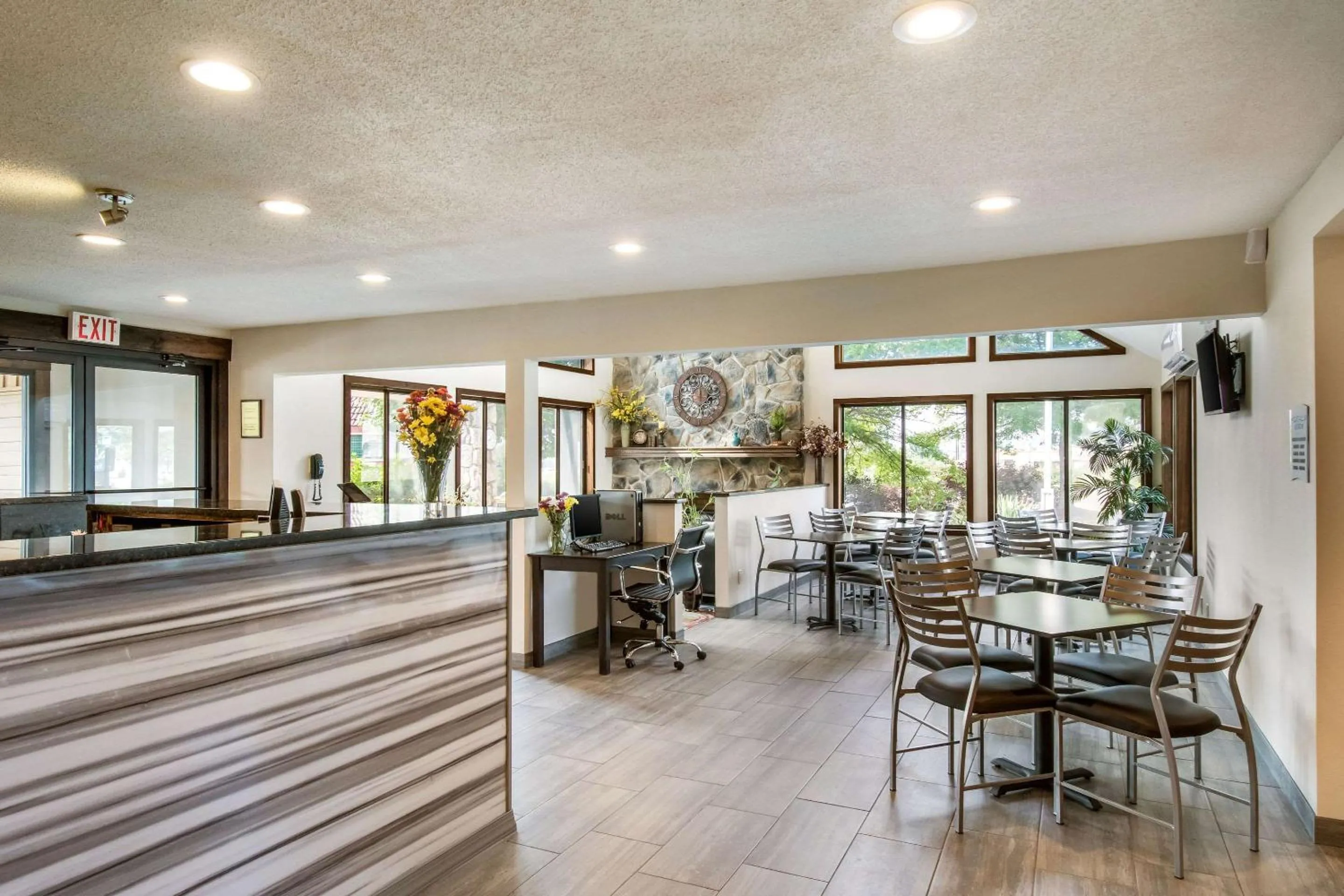 Lobby or reception in Quality Inn Bloomsburg