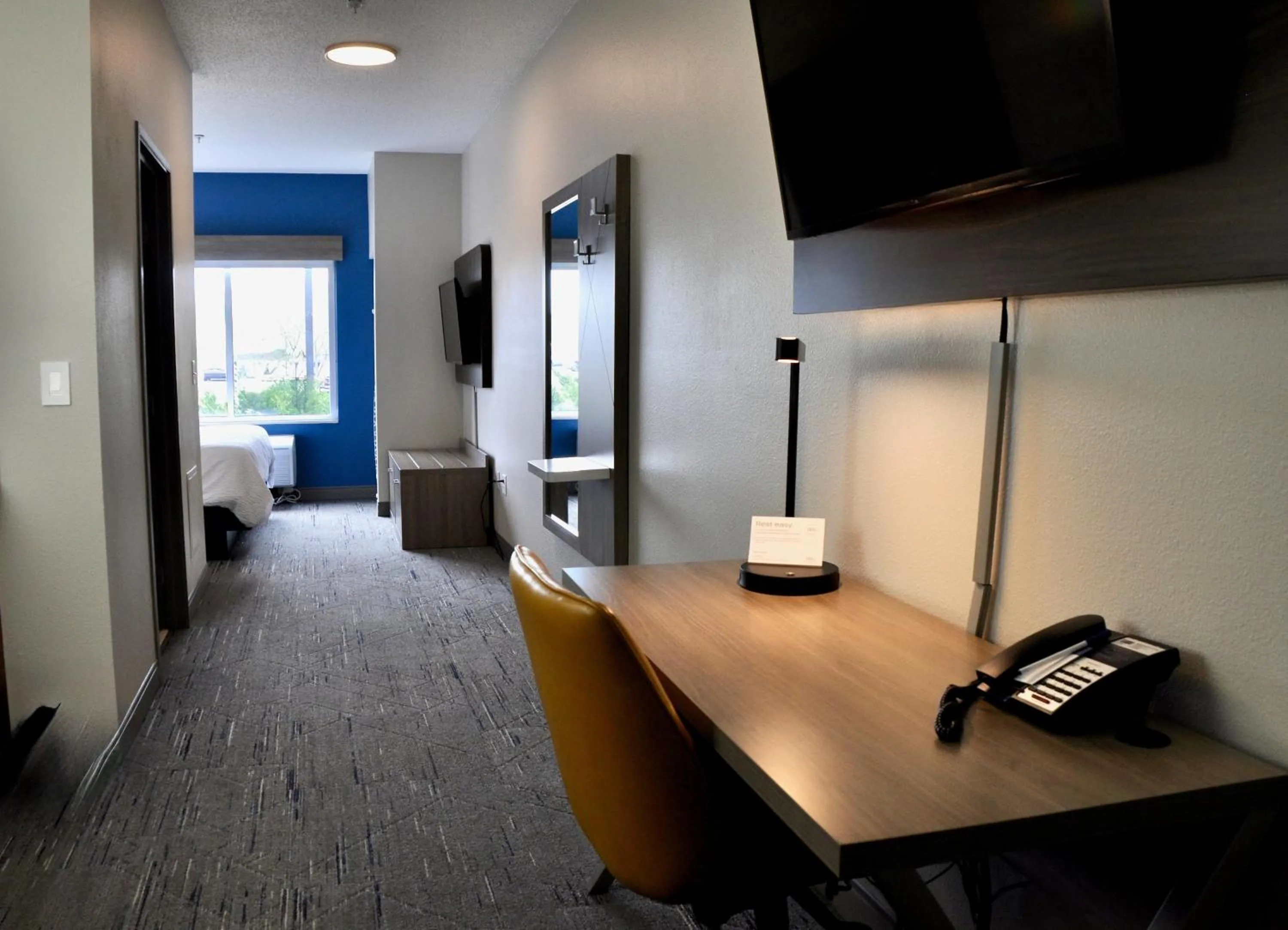 Photo of the whole room in Holiday Inn Express St Croix Valley by IHG