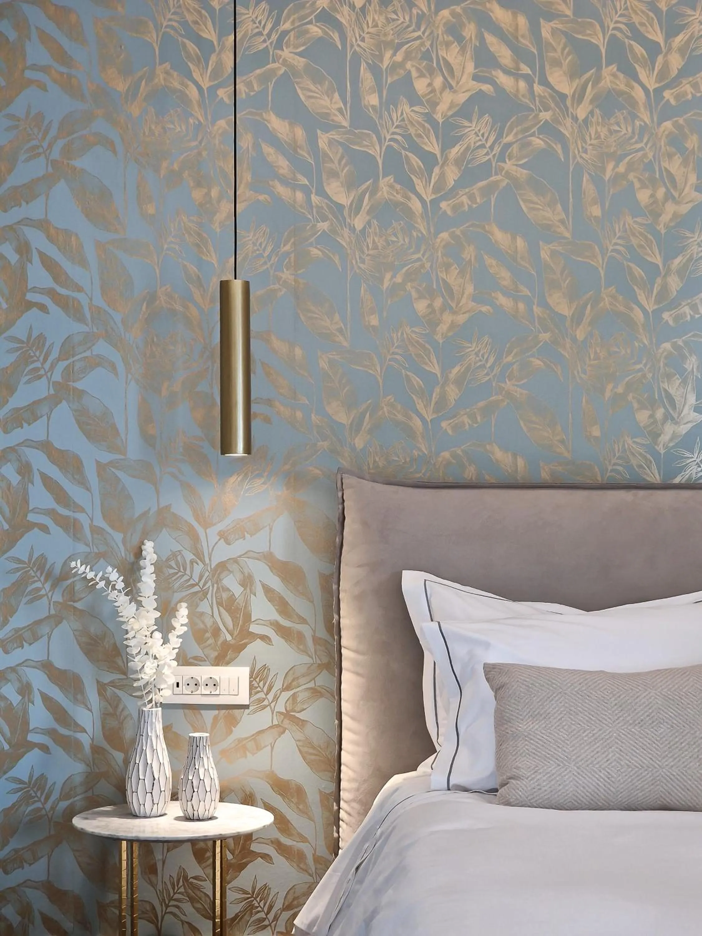 Bed in Pafsilipon Suites