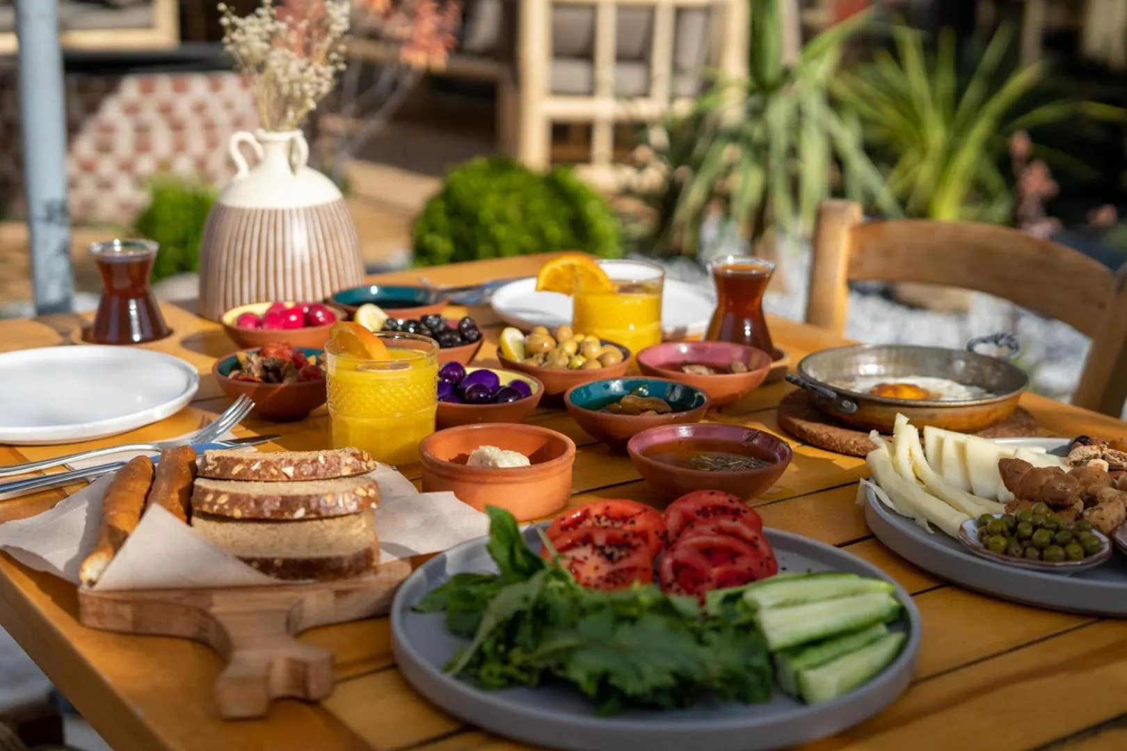Breakfast in Ajlan Hotel Cunda