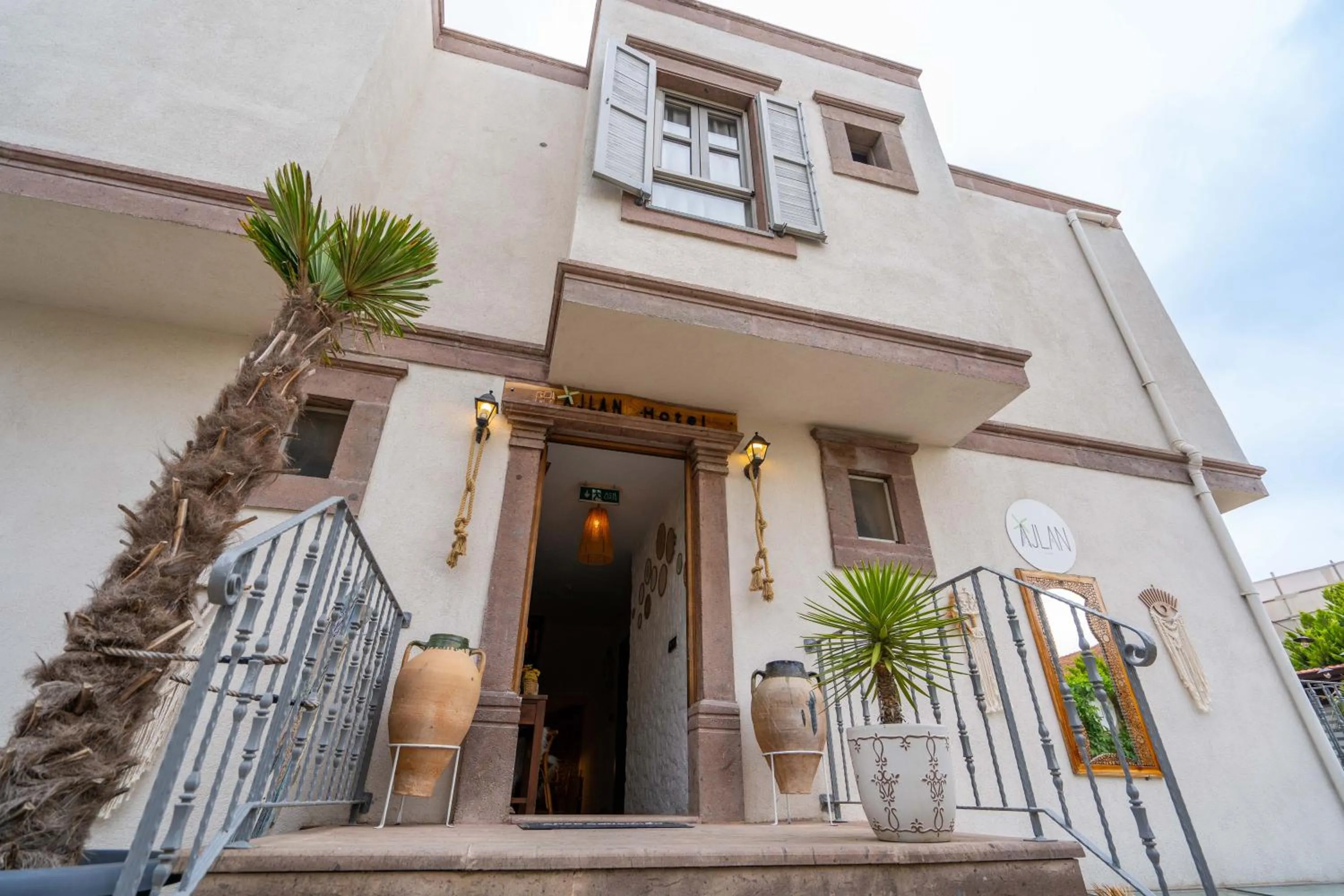 Property building in Ajlan Hotel Cunda