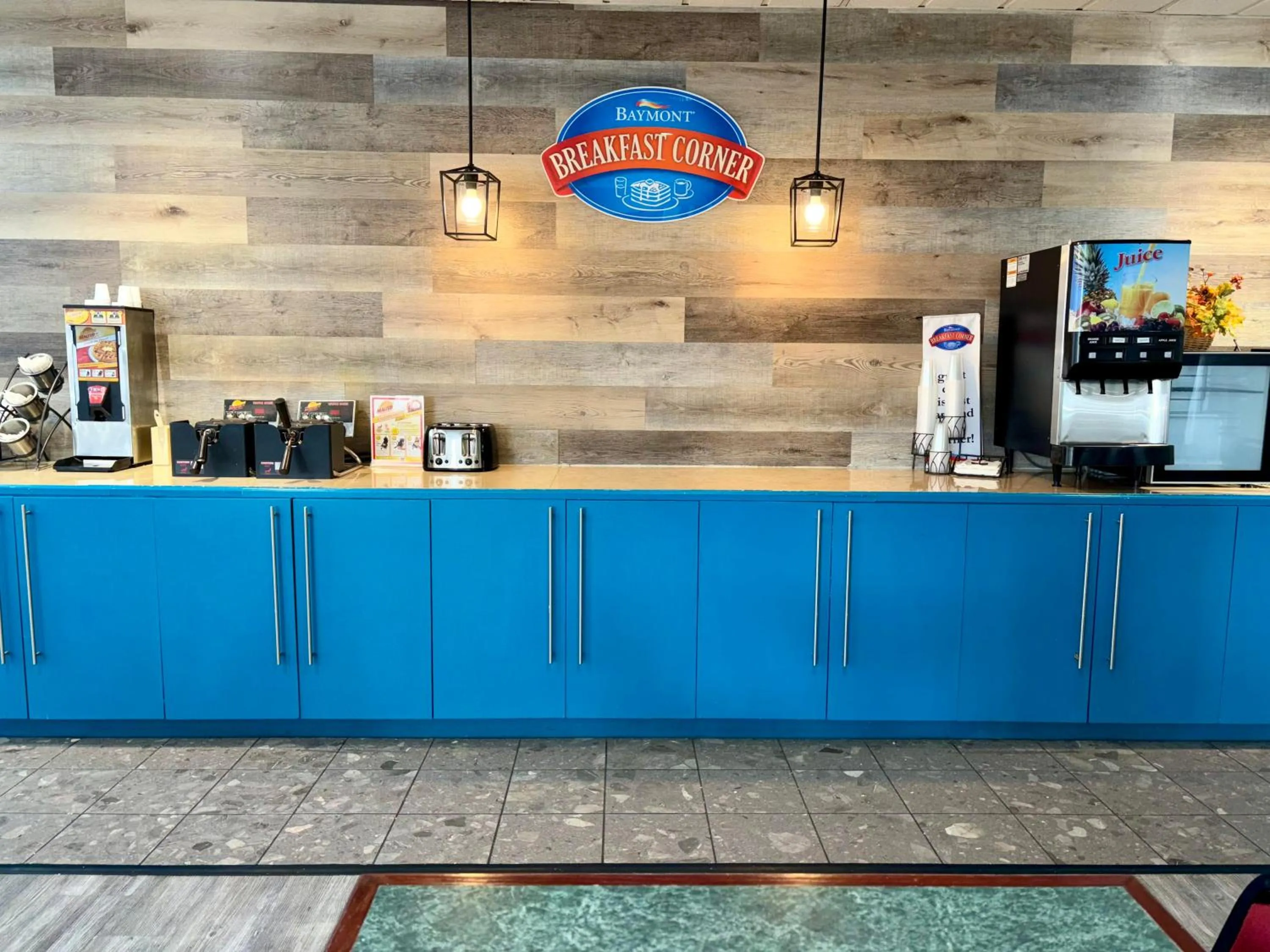 Breakfast in Baymont by Wyndham Keokuk