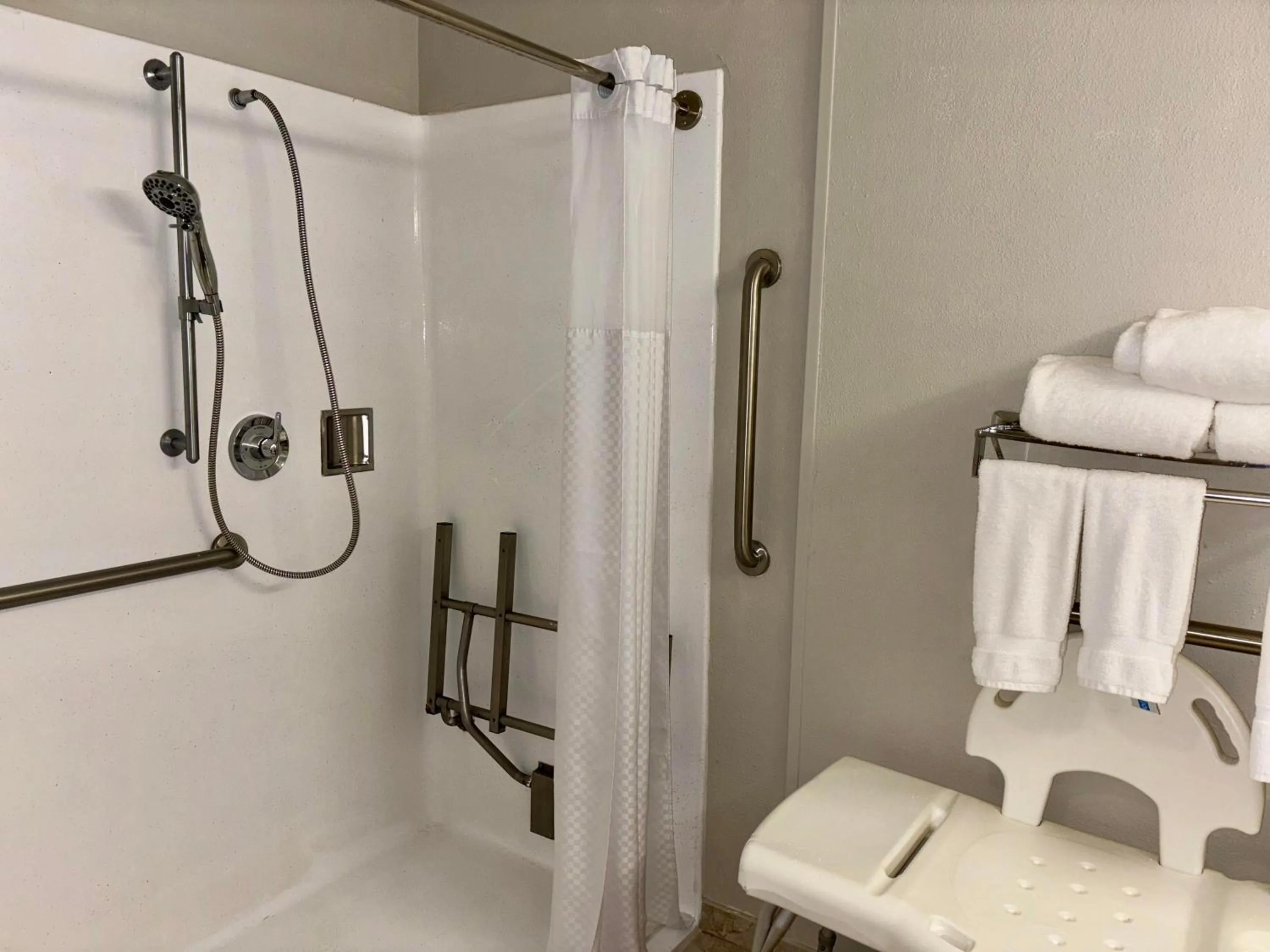 Shower in Baymont by Wyndham Keokuk