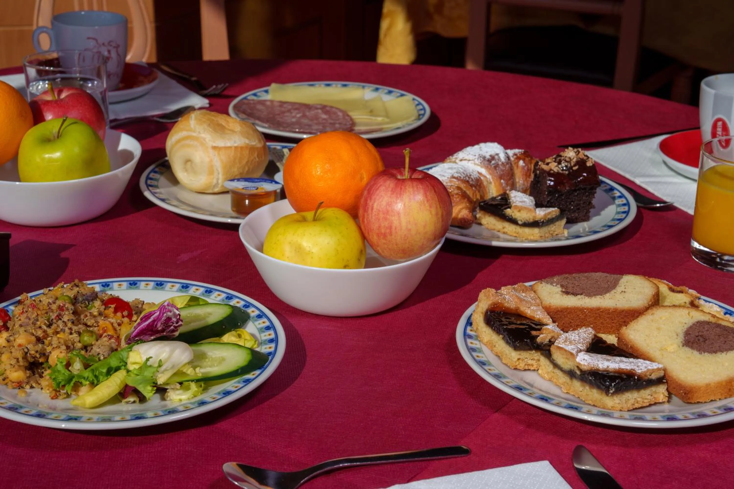 Breakfast in Hotel Villa Strassoldo "Ex Attianese Hotel Restaurant"