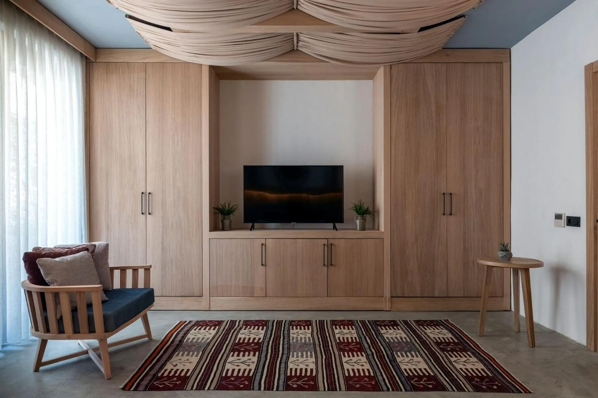 TV and multimedia in Harbour Suites Fethiye