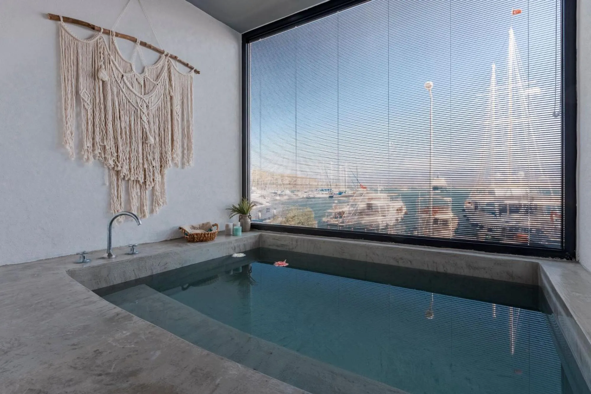 Bath in Harbour Suites Fethiye