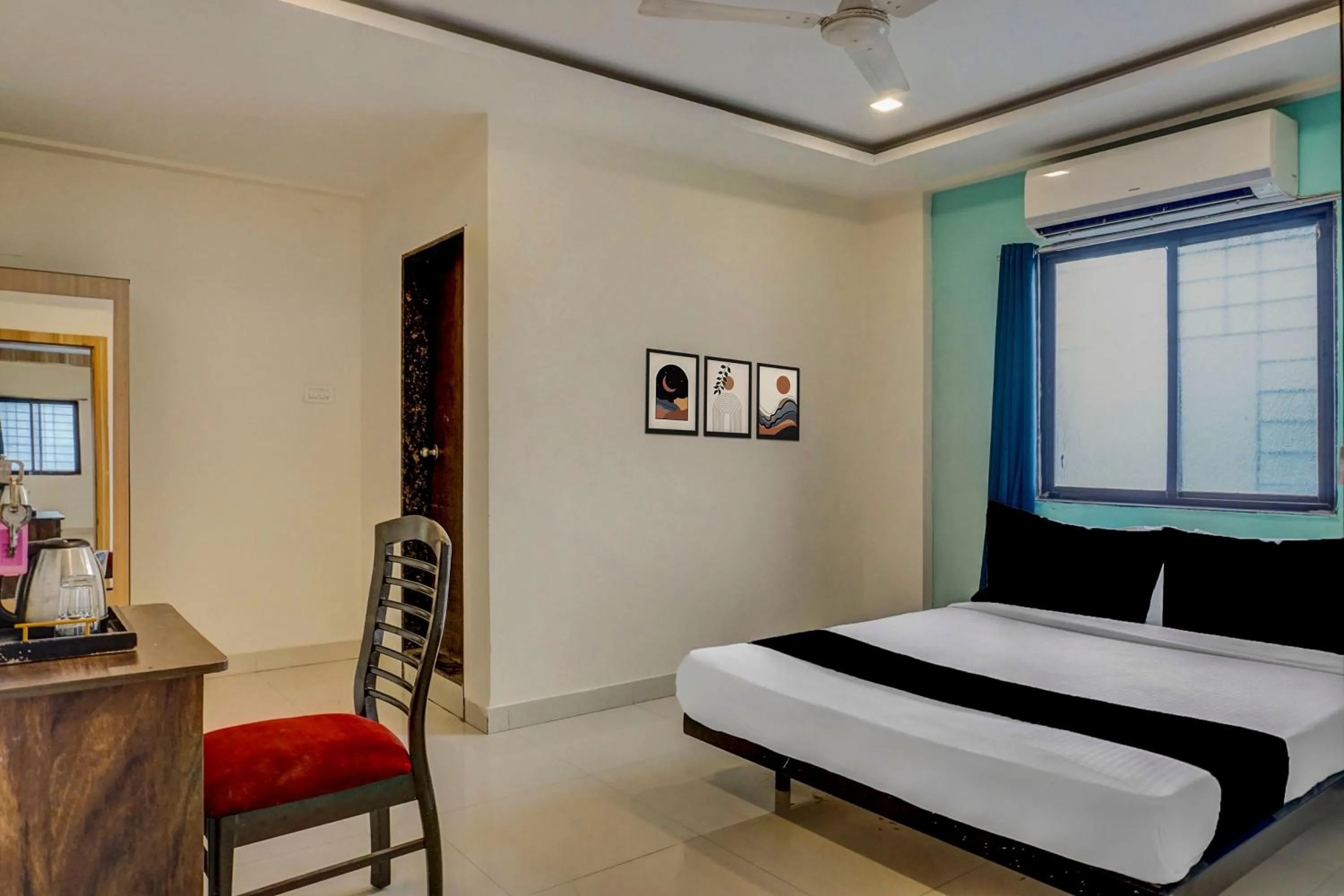 Bedroom, Bed in Super Collection O Manjari - Mundhwa Road Formerly 7 Treats