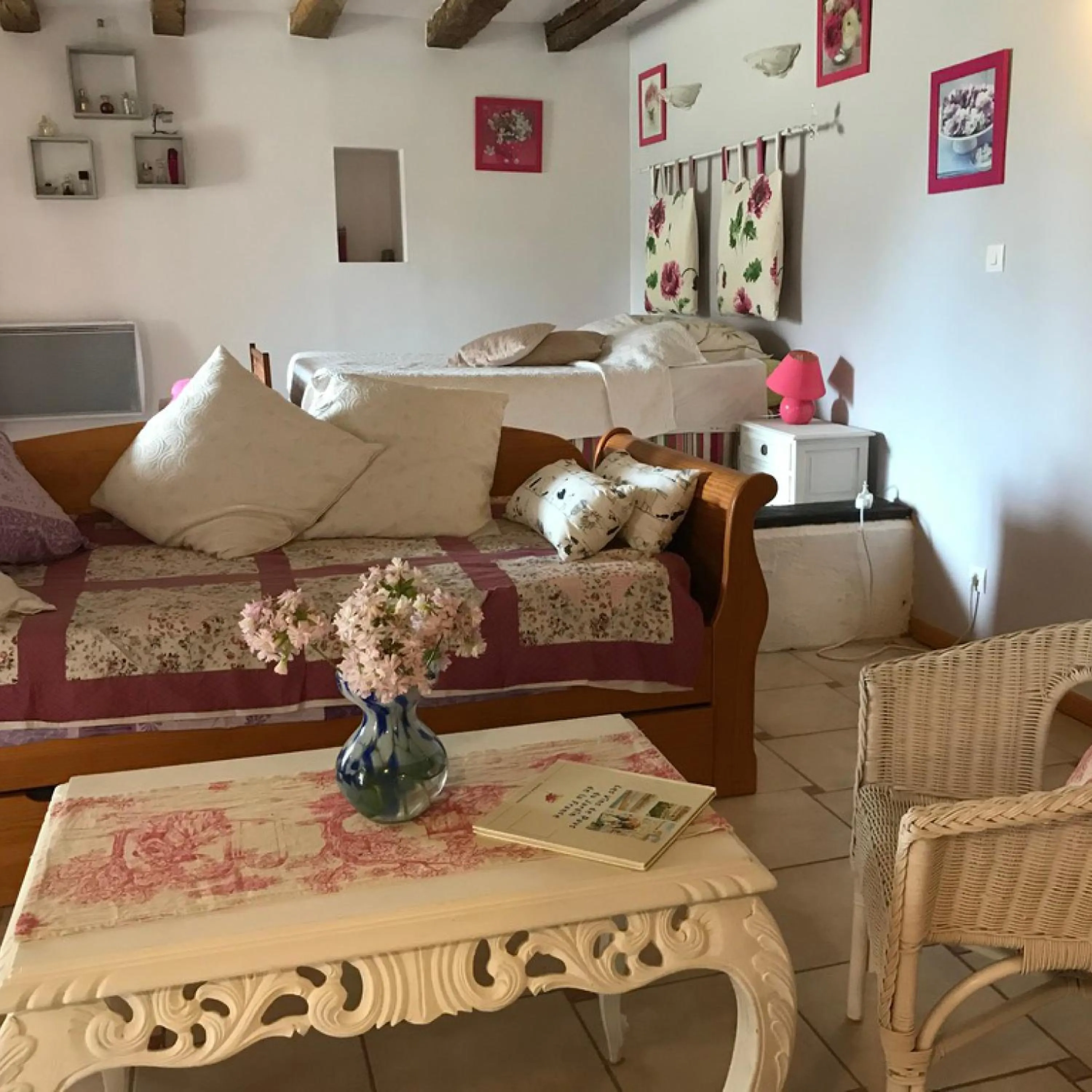 Bedroom, Bed in Le Logis de la Pataudière