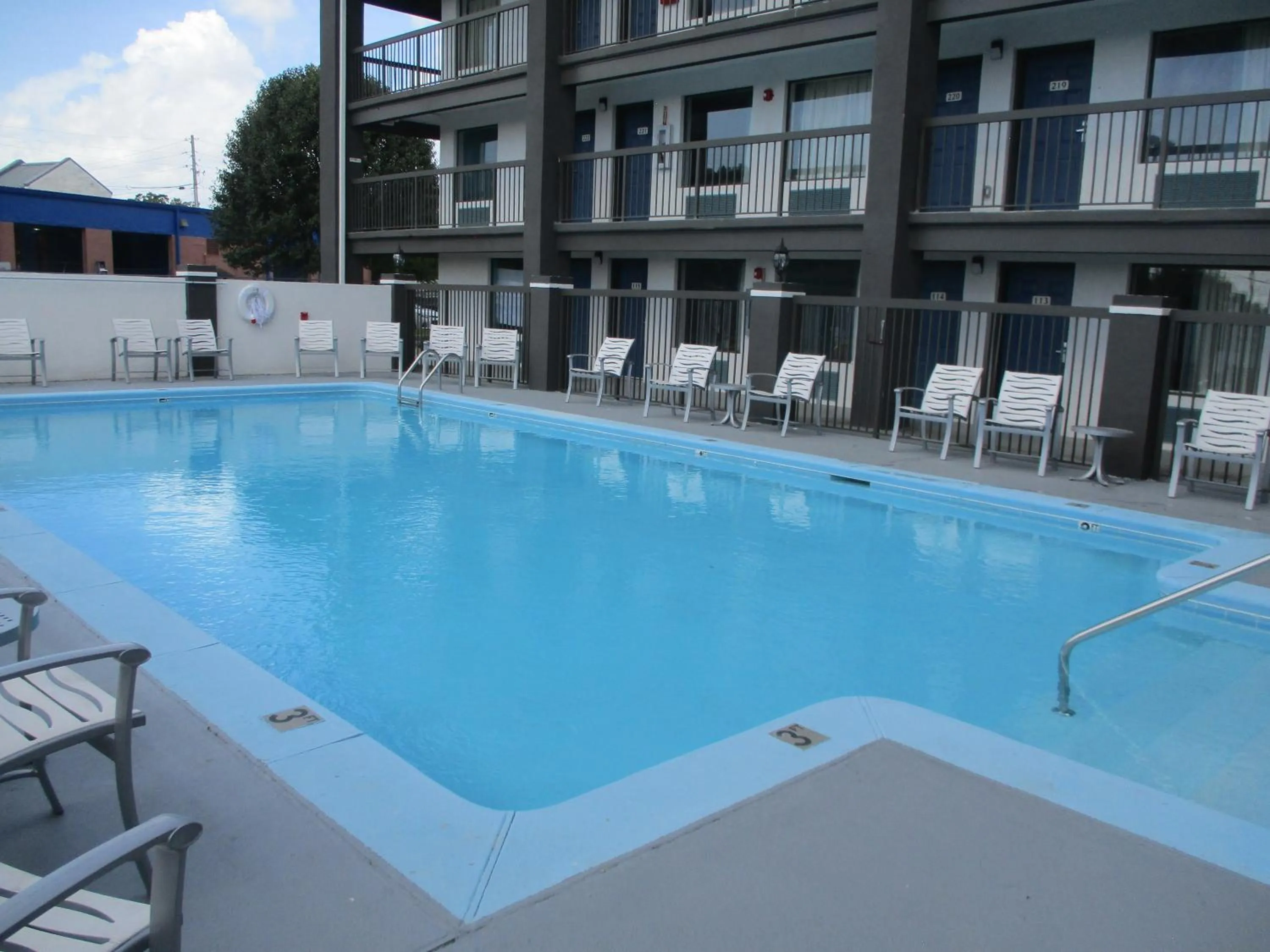 Property building in Motel 6 Chattanooga - Airport