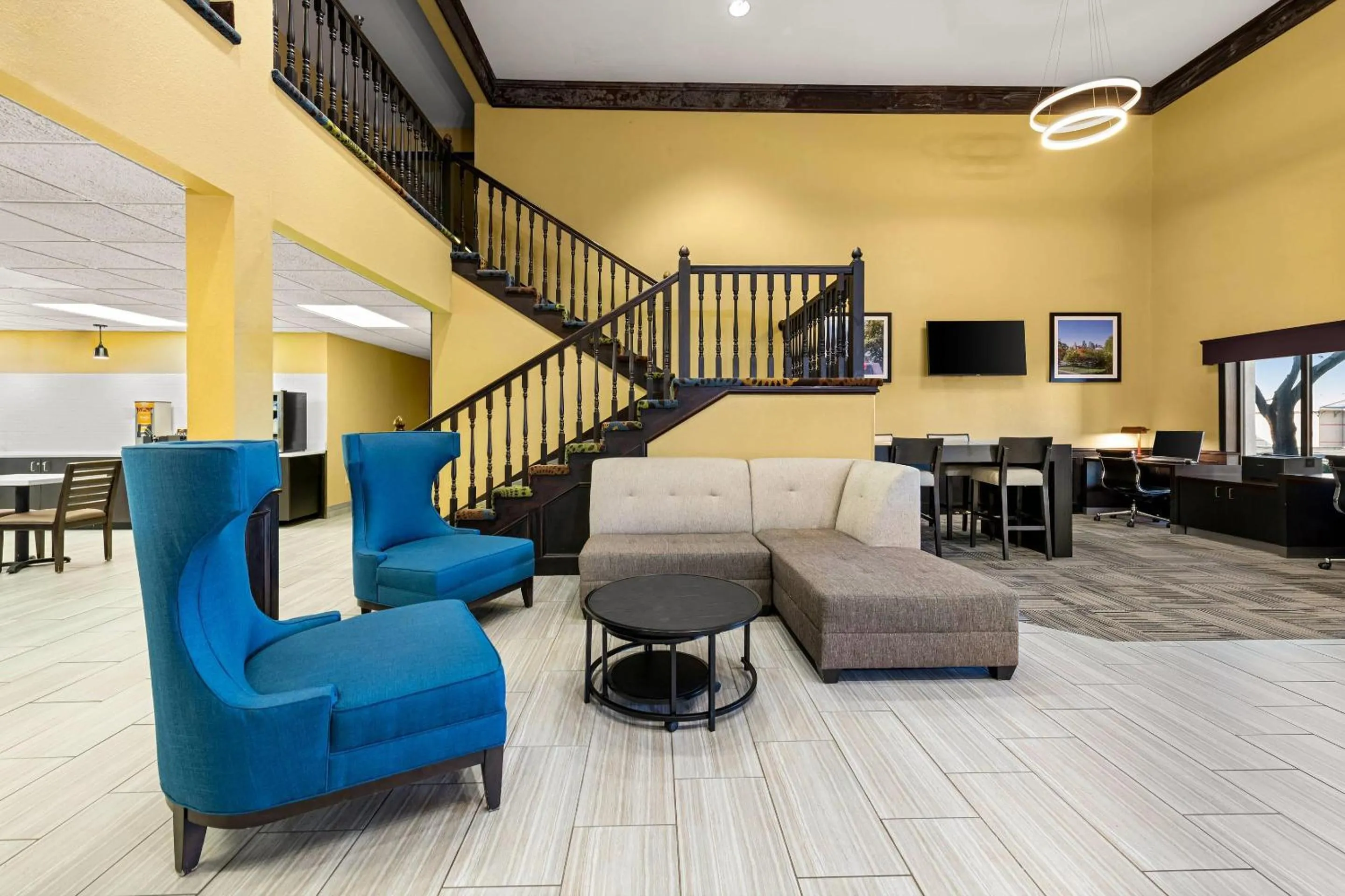 Lobby or reception in Quality Inn Warrensburg