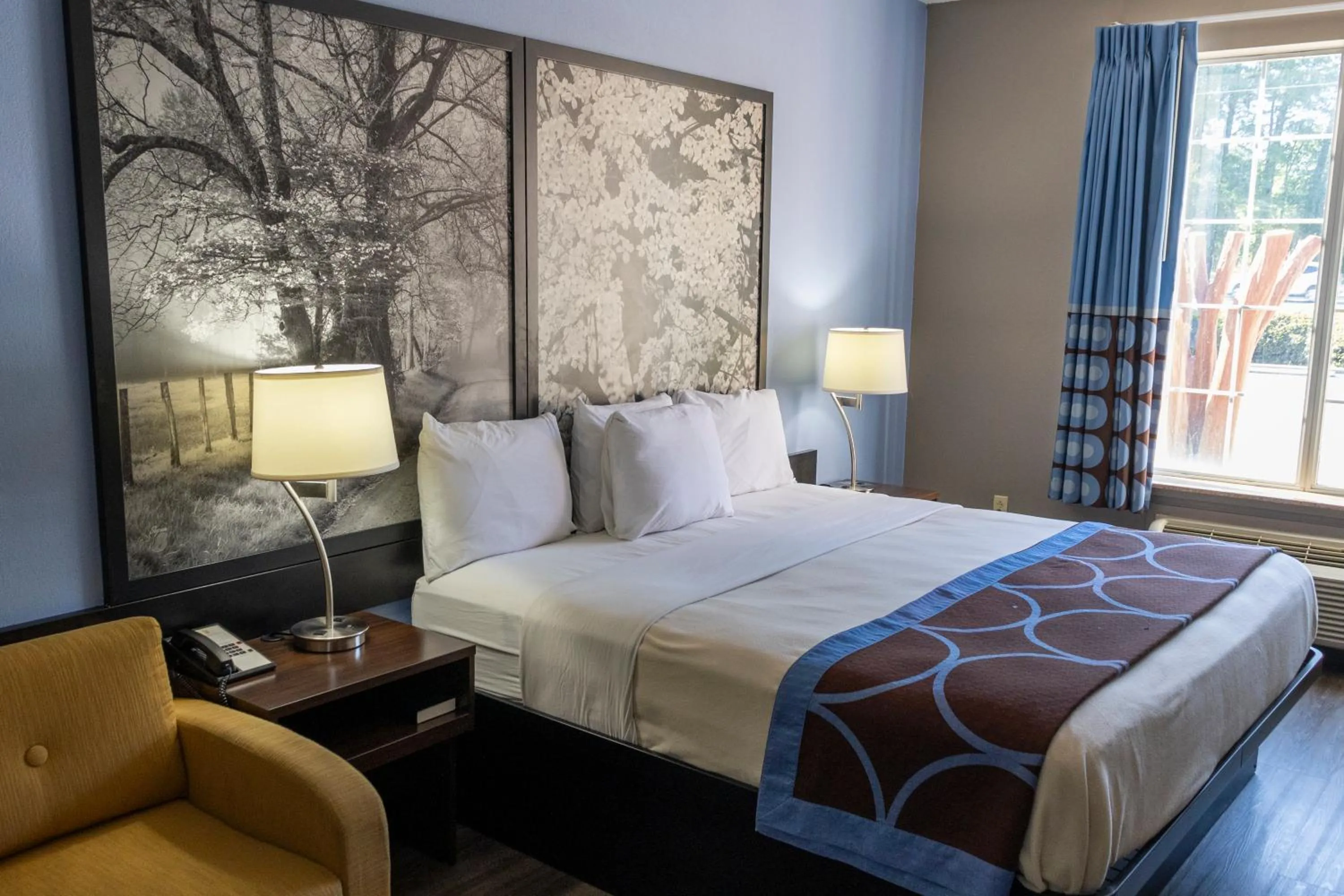 Bed in Super 8 by Wyndham Smithfield-Selma