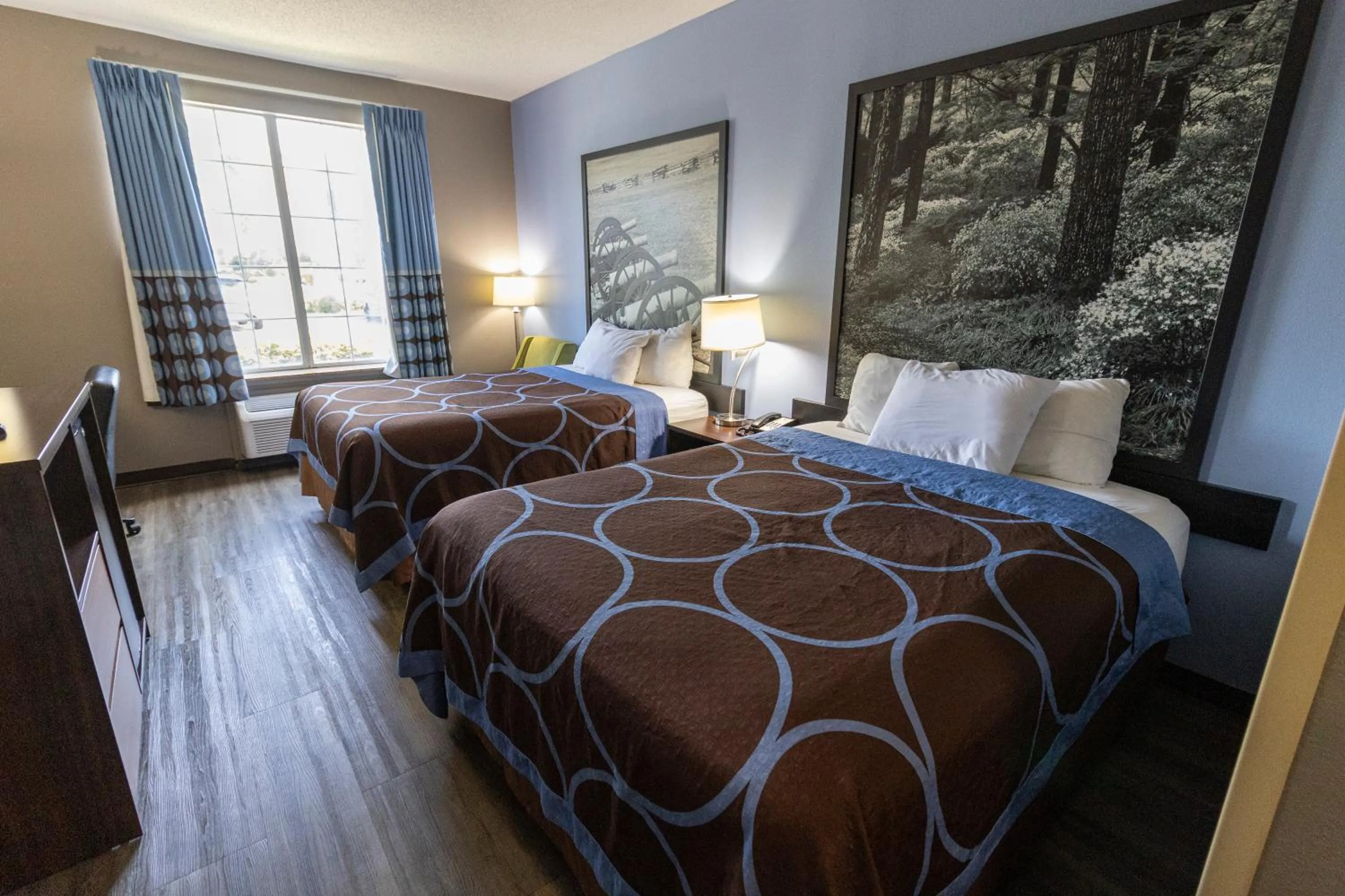 Bed in Super 8 by Wyndham Smithfield-Selma