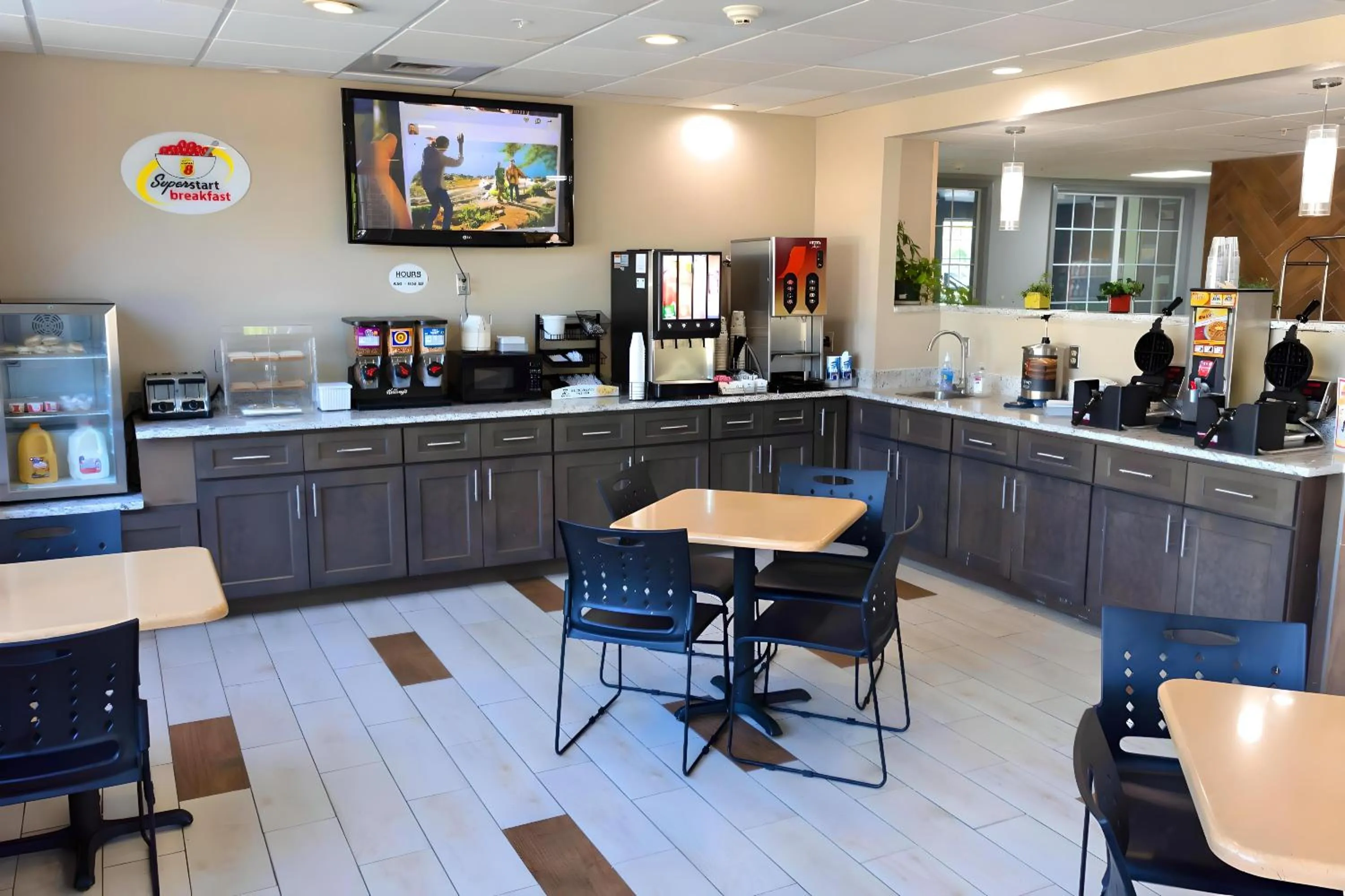 Breakfast in Super 8 by Wyndham Smithfield-Selma