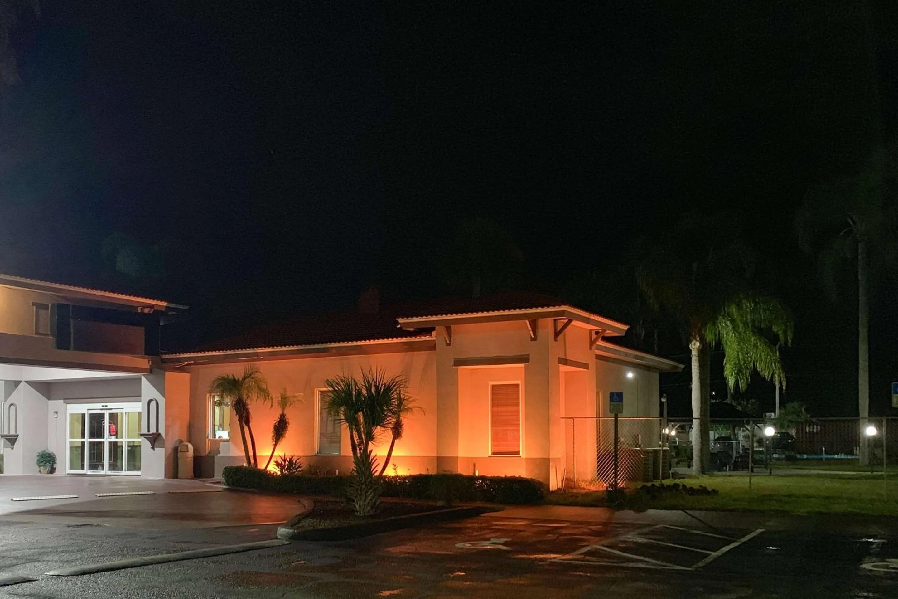 Property building in Rodeway Inn Sun City Center