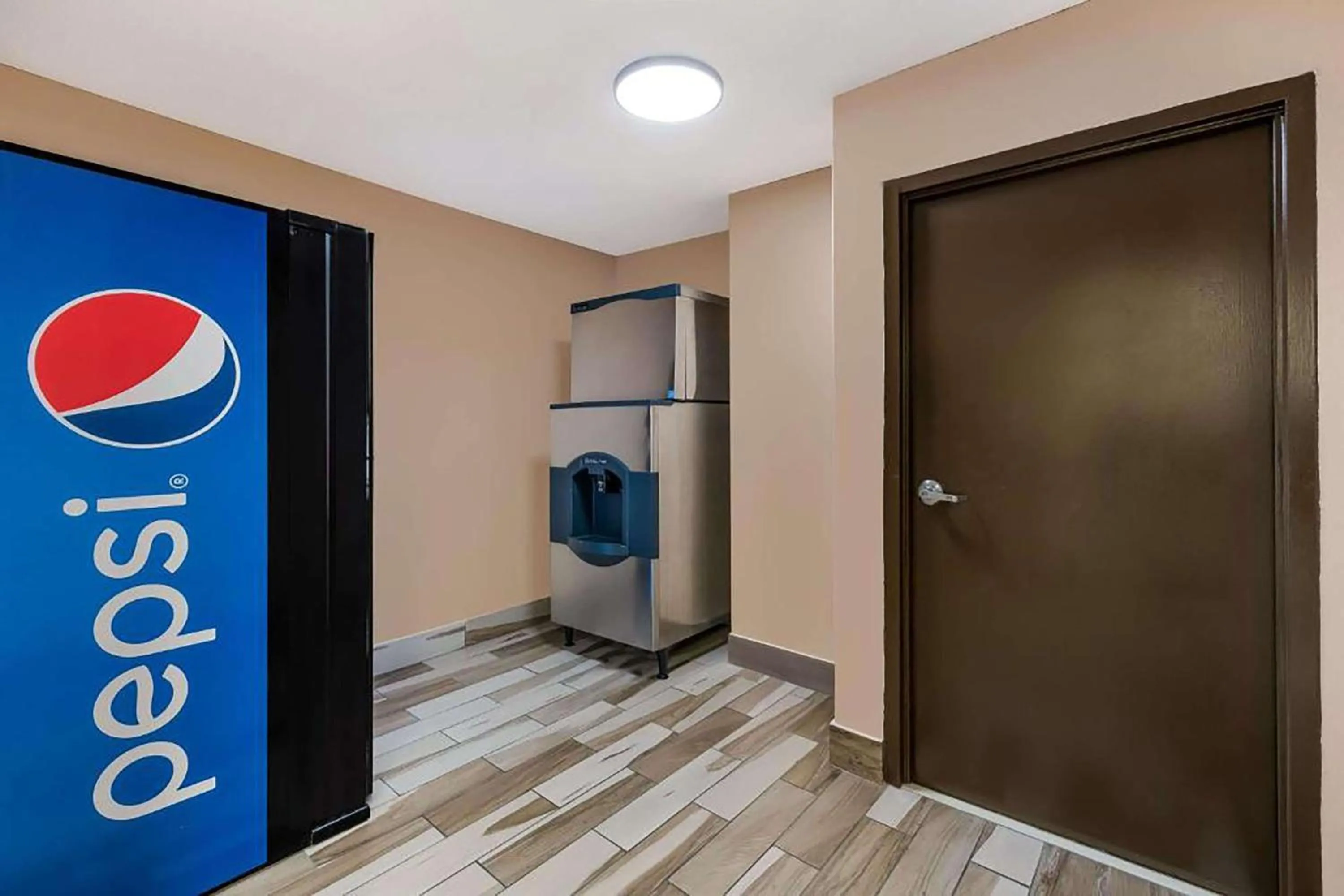 Property building in Baymont by Wyndham Elizabeth City