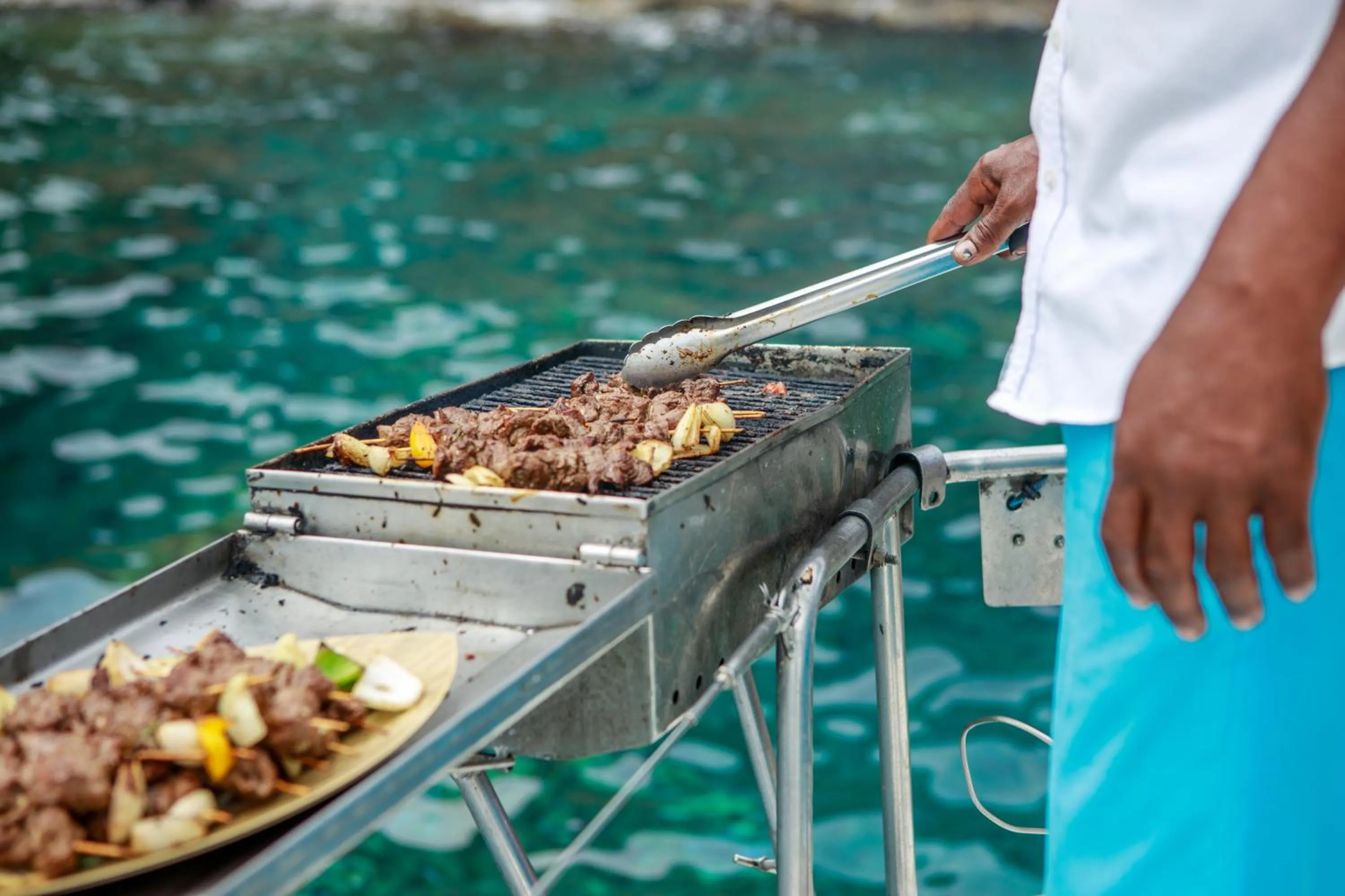 Food and drinks in Lagoon Attitude (Adults Only)