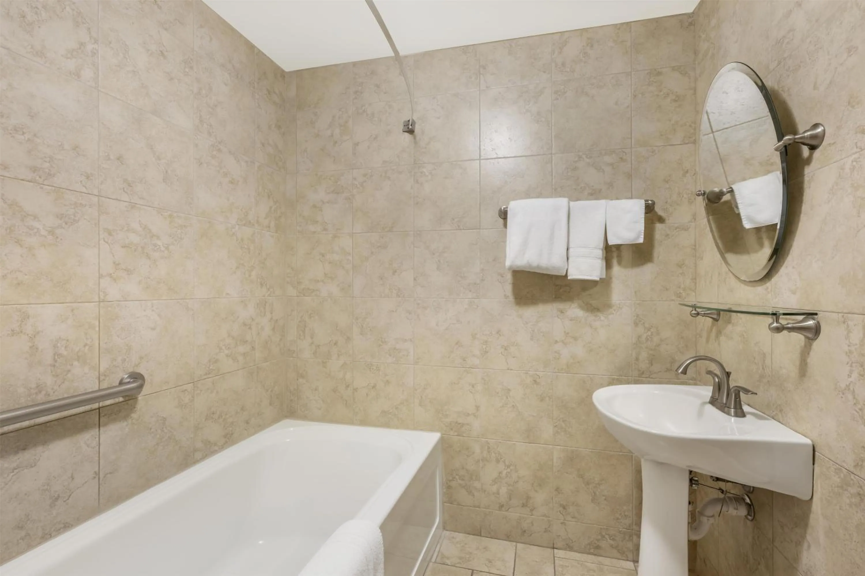 Bathroom in Best Western Plus Swiss Chalet Hotel & Suites