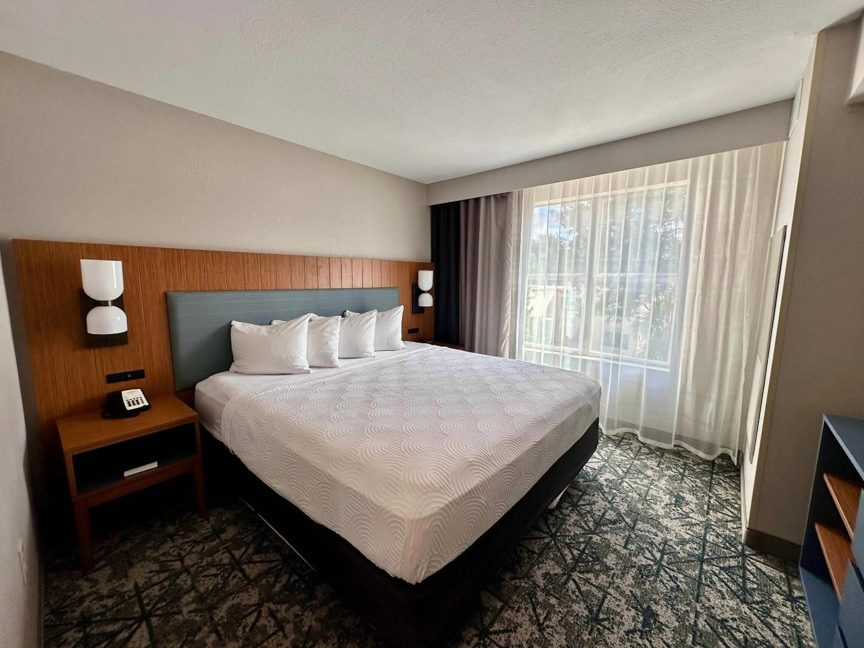 Bedroom, Bed in Country Inn & Suites by Radisson, Athens, GA