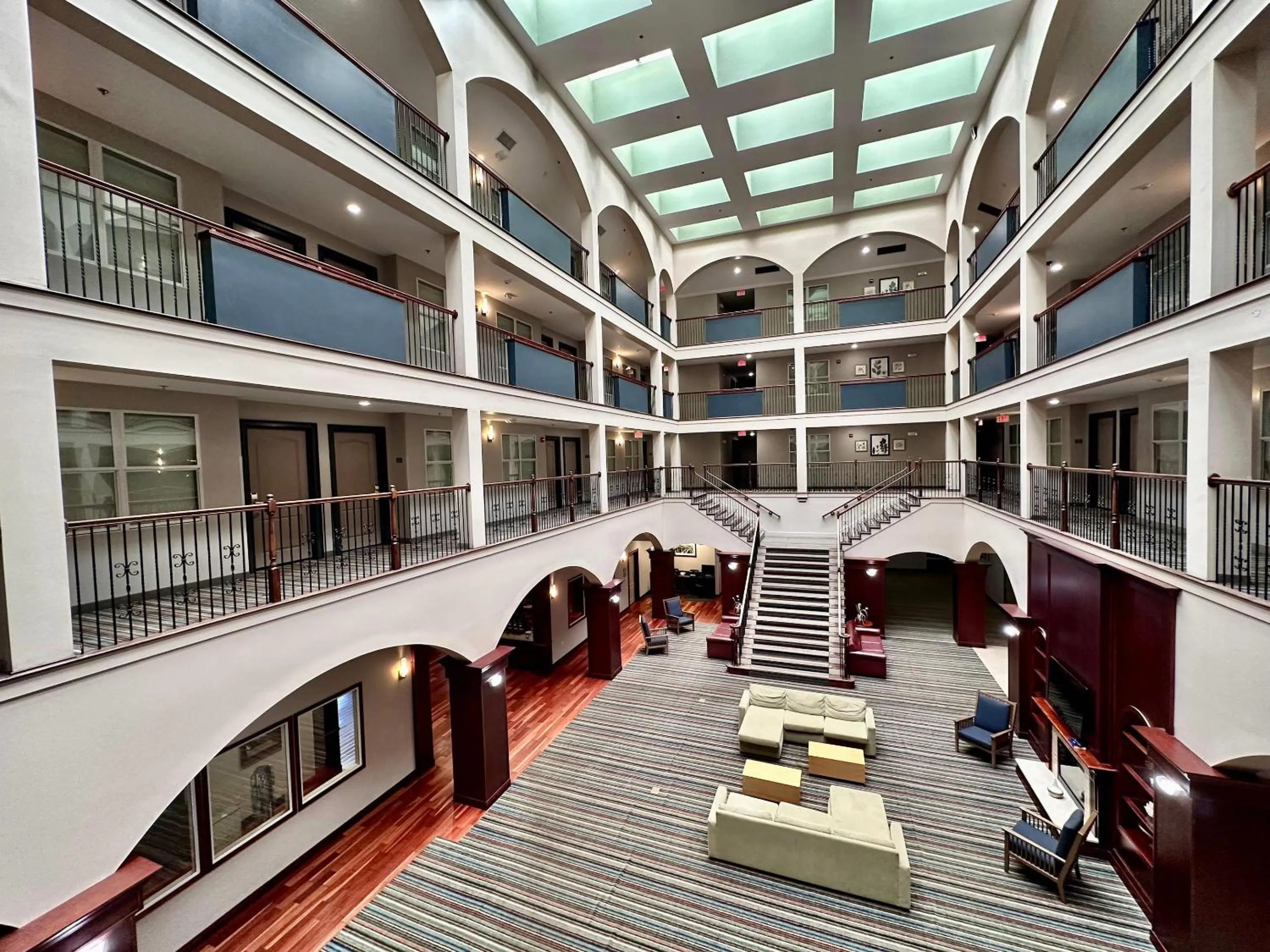 Lobby or reception in Country Inn & Suites by Radisson, Athens, GA