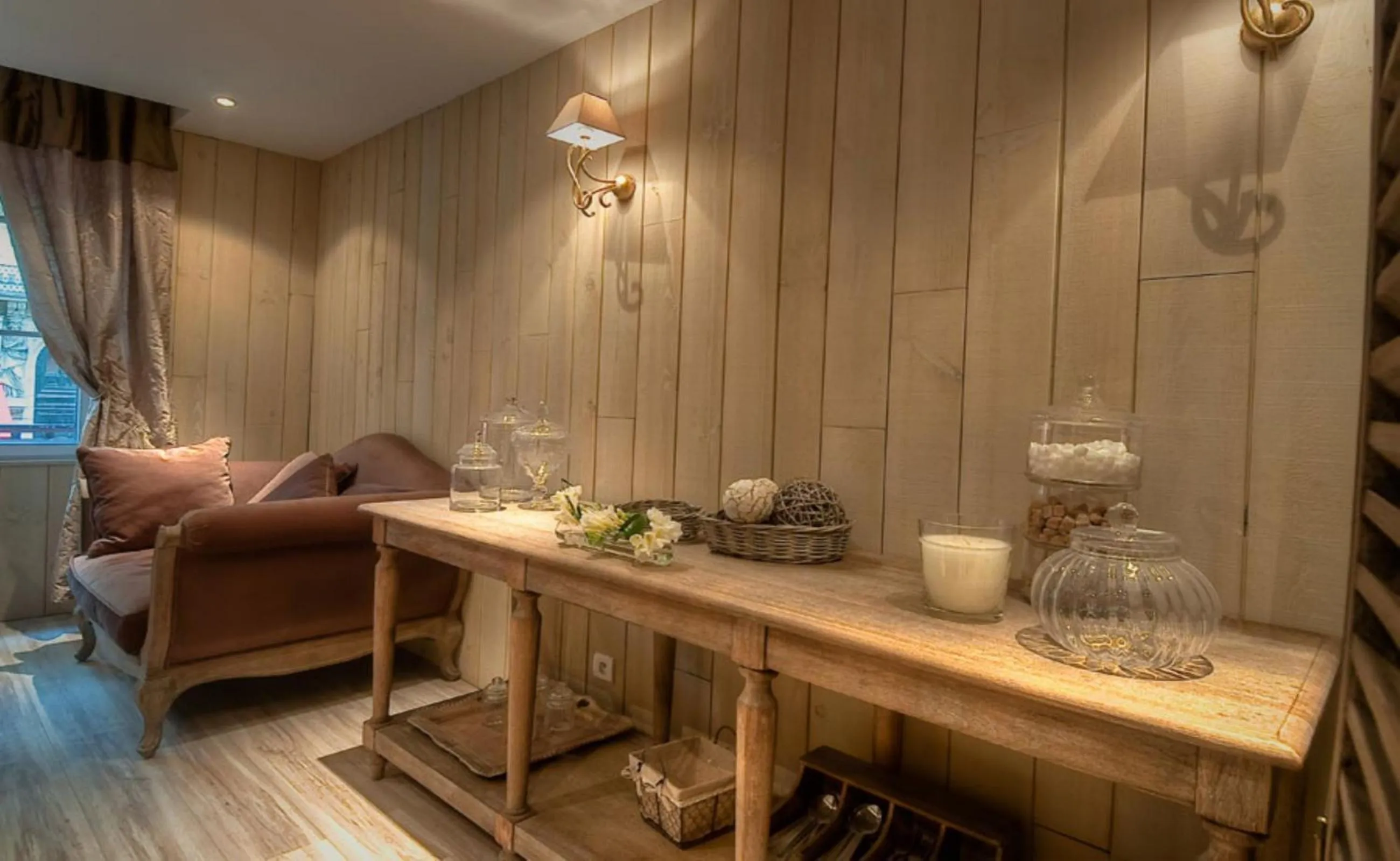 Lobby or reception in Hotel Cluny Square