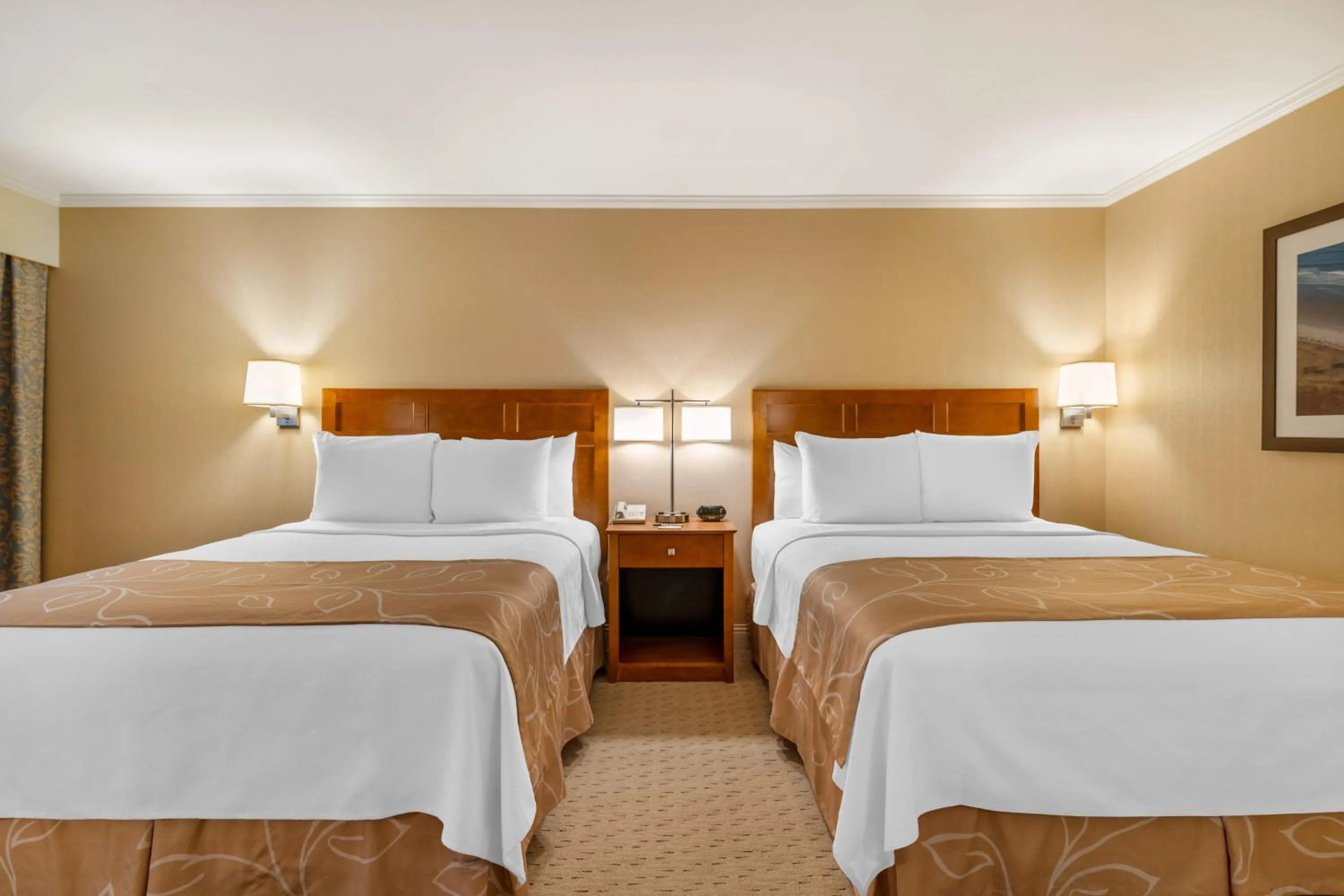 Bed in Gorges Grant Hotel