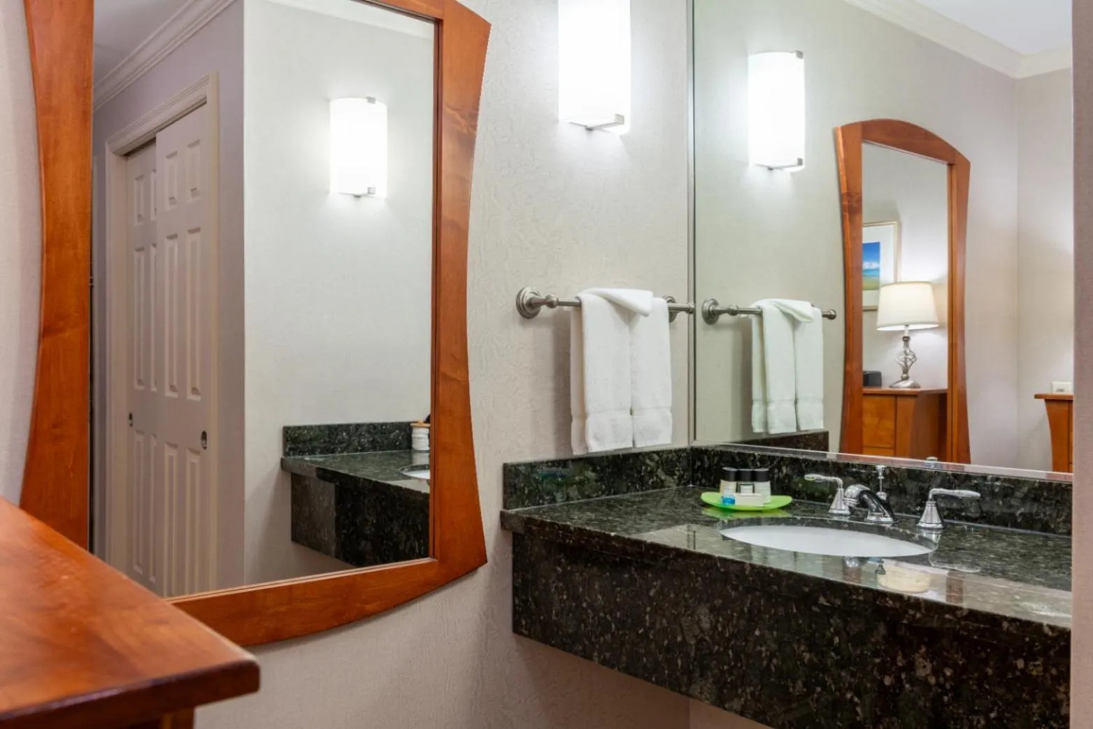 Bathroom in Gorges Grant Hotel