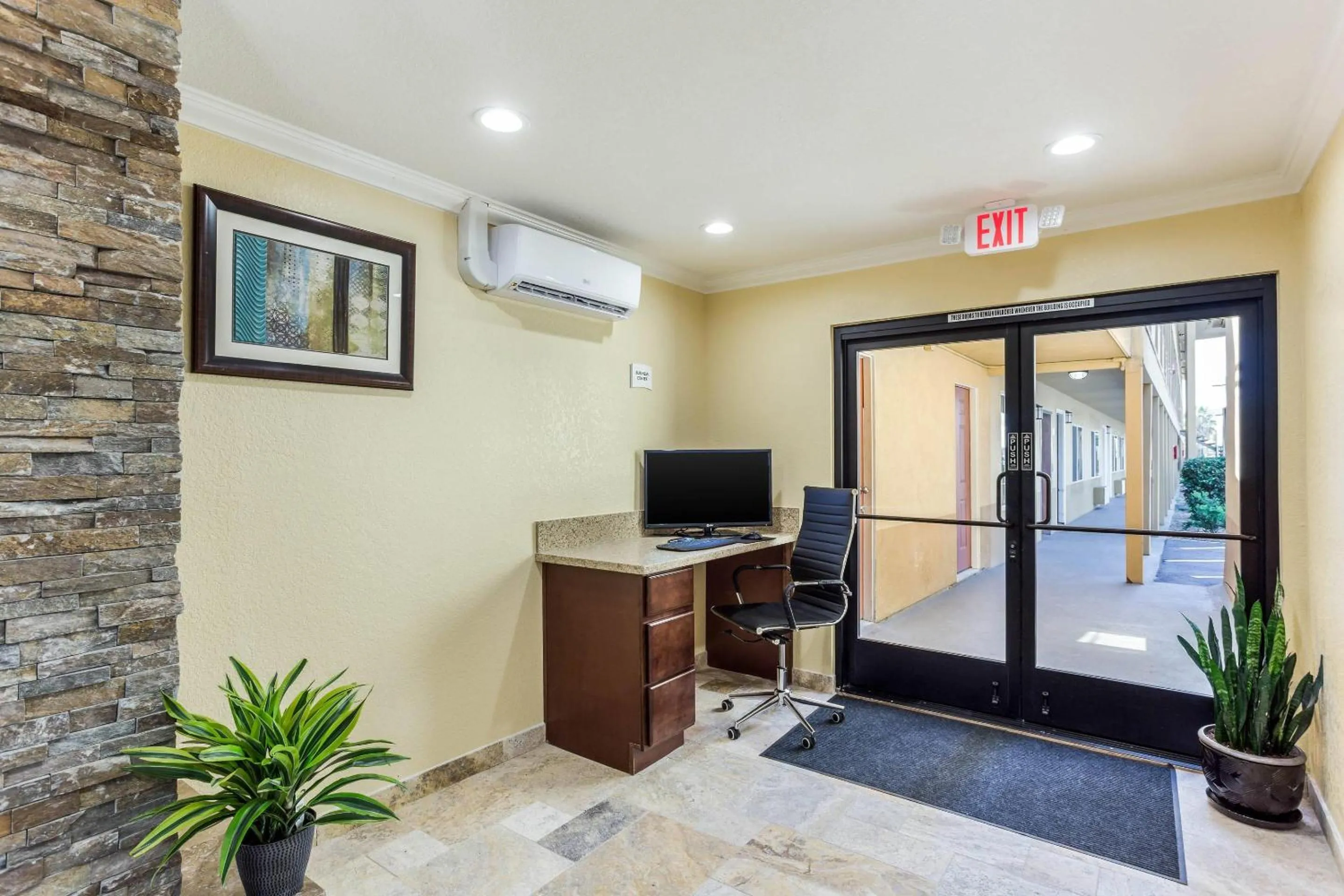 Business facilities in Quality Inn Escondido San Diego North County