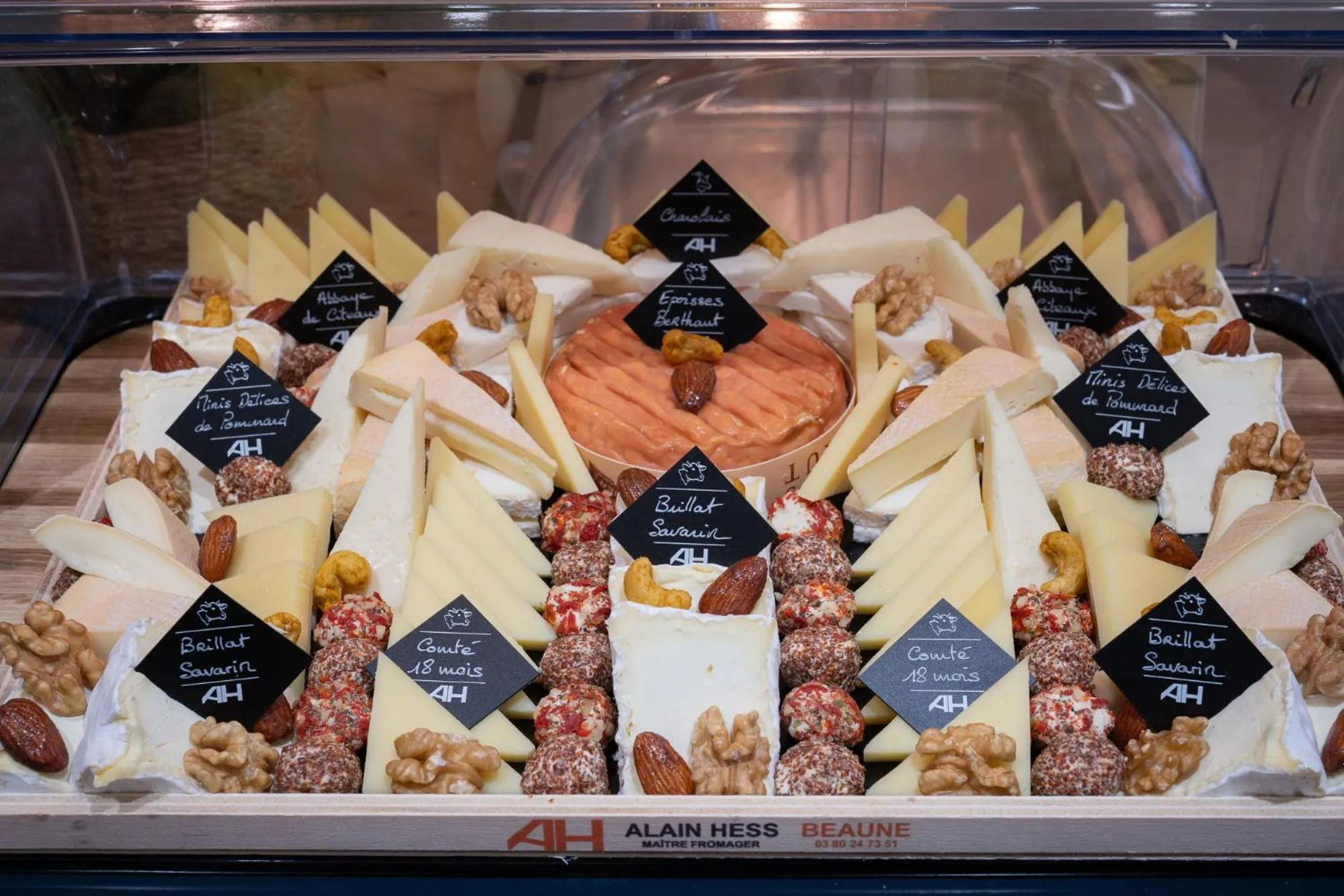 Breakfast in Hôtel Henry II Beaune Centre