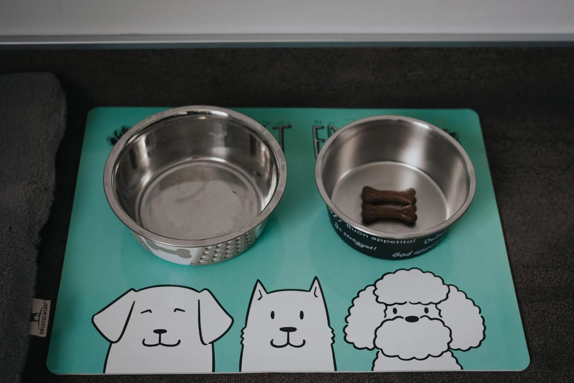 Bedroom in Hôtel Henry II Beaune Centre