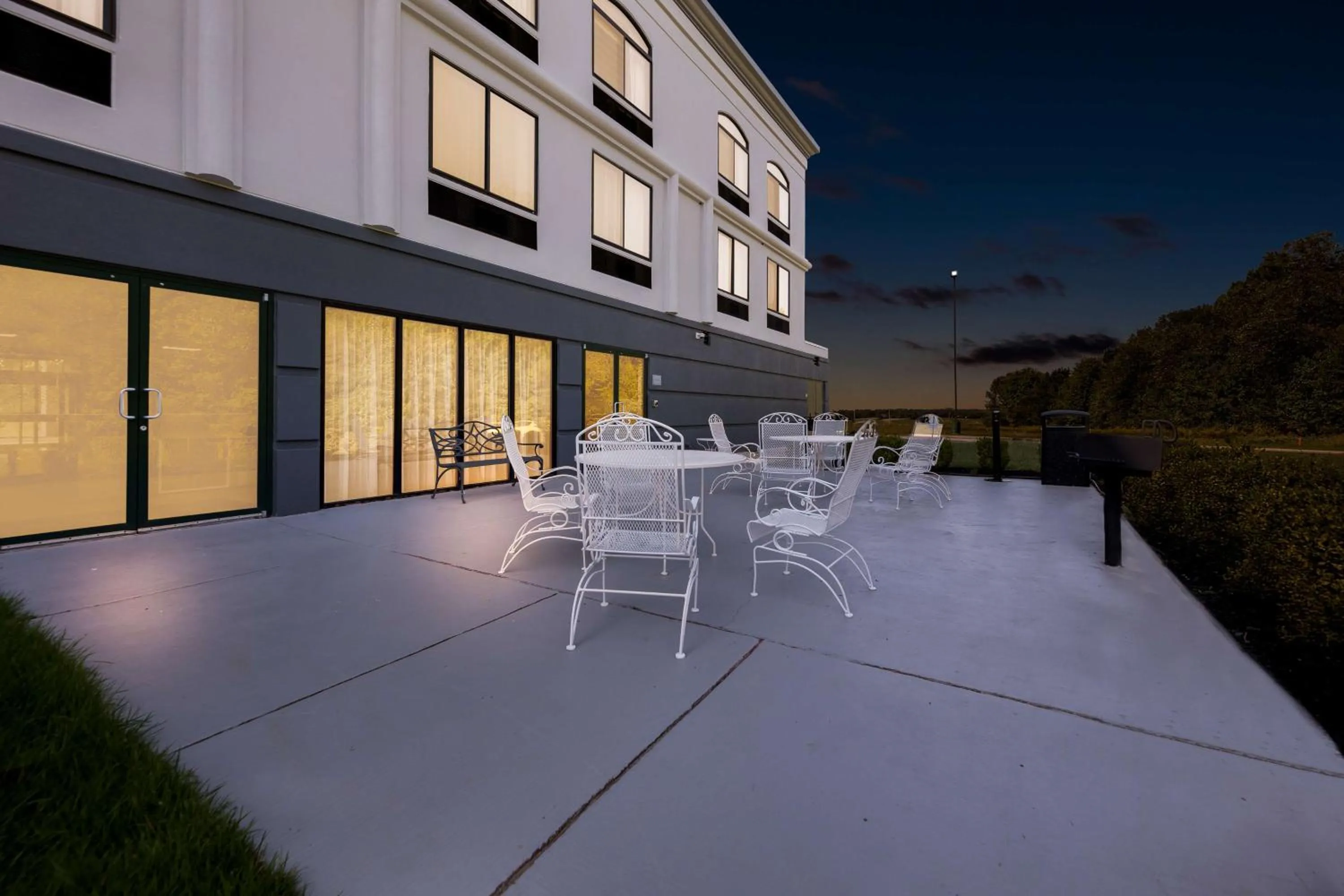 Patio in Wingate by Wyndham Tupelo