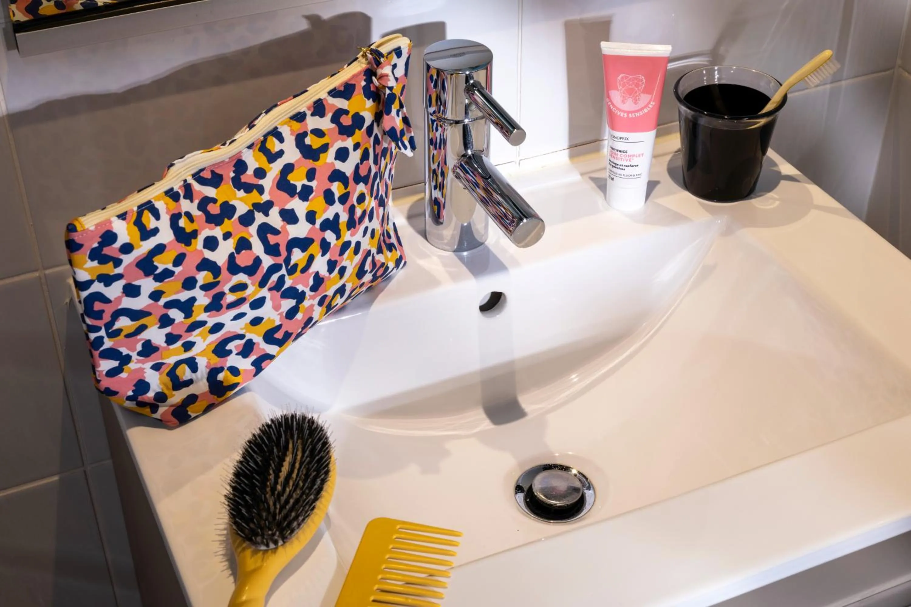 Bathroom in Hotel Le Bugatti