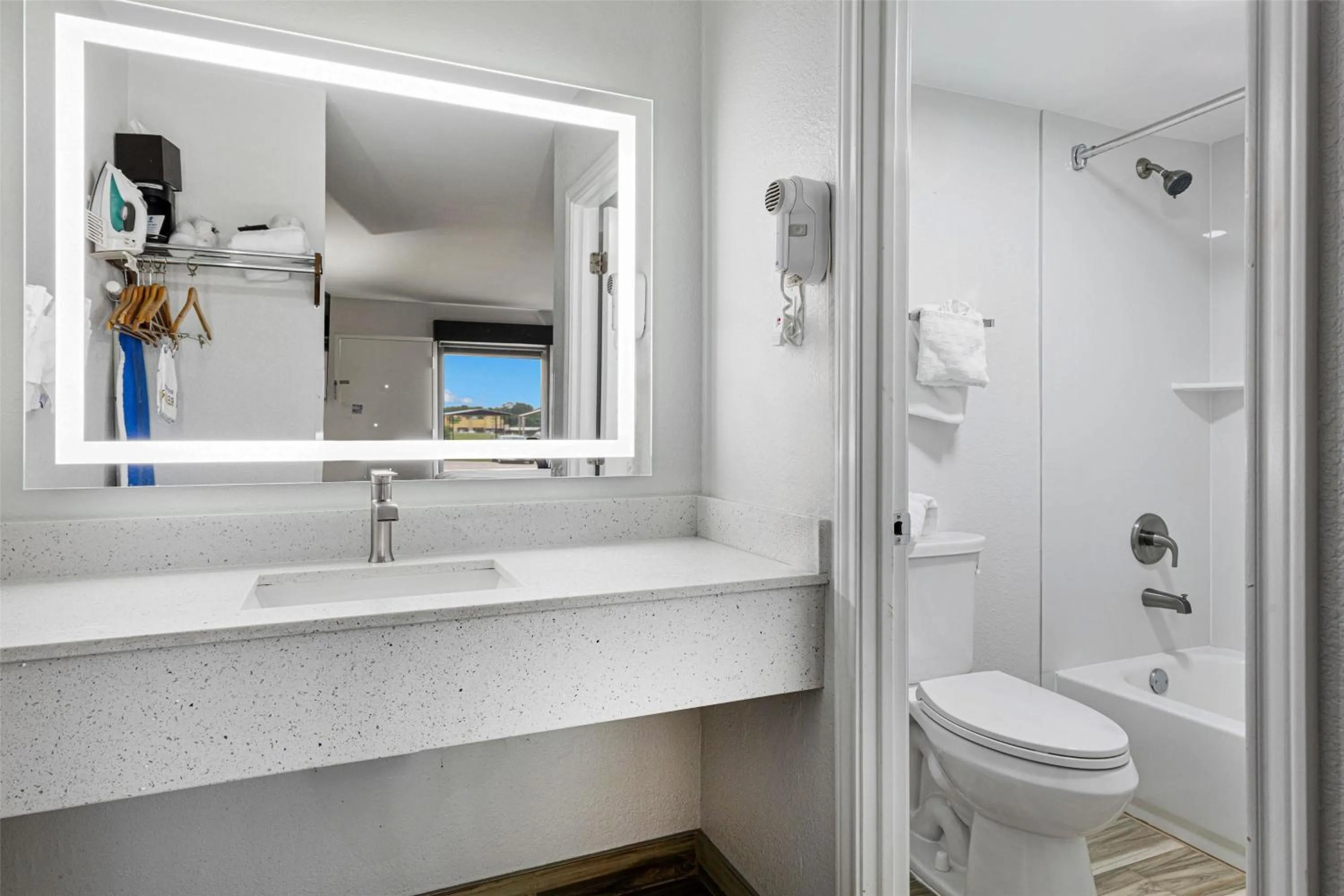 Bathroom in Best Western Canton Inn