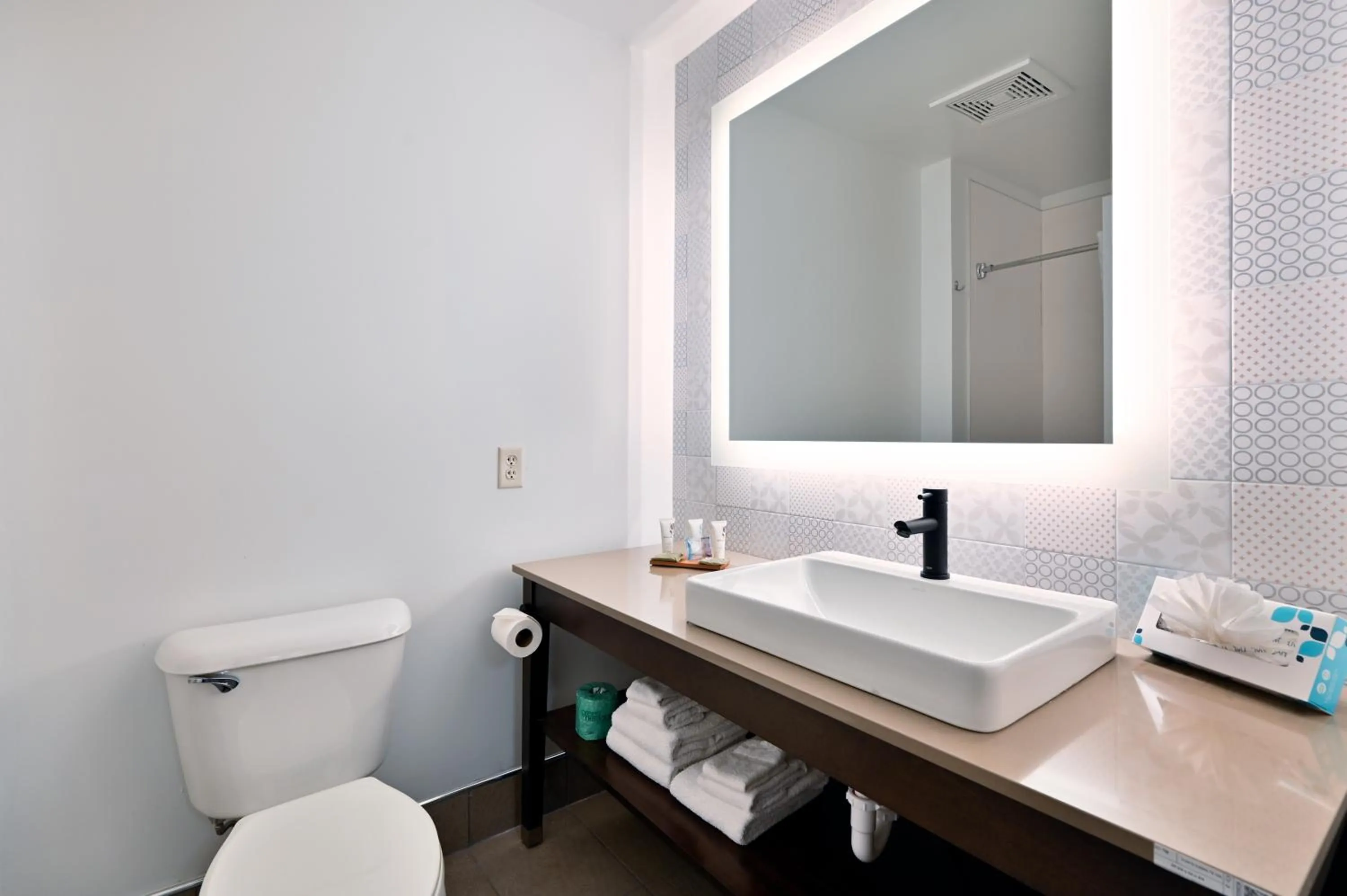 Toilet in Country Inn & Suites by Radisson, Bloomington-Normal Airport, IL