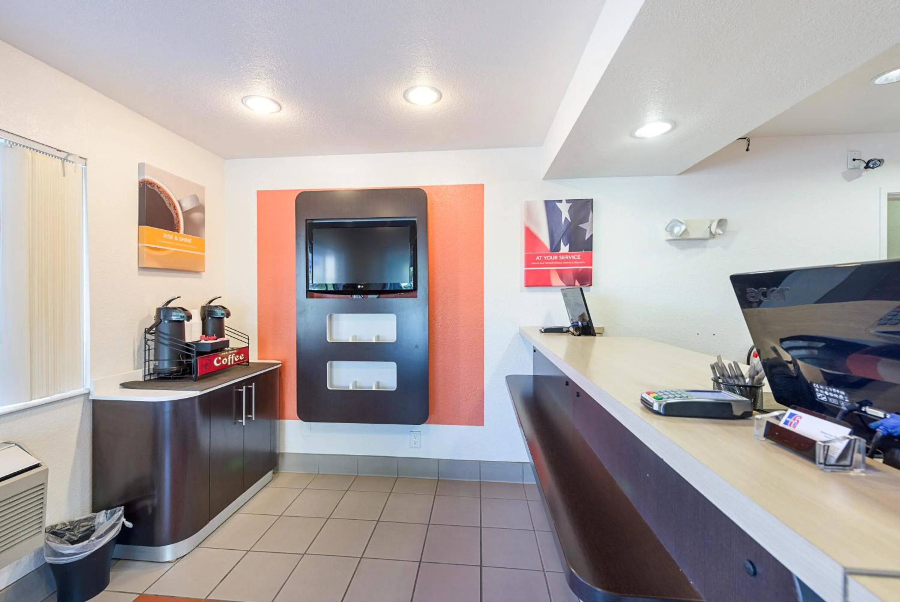 Lobby or reception in Motel 6-Carson City, NV