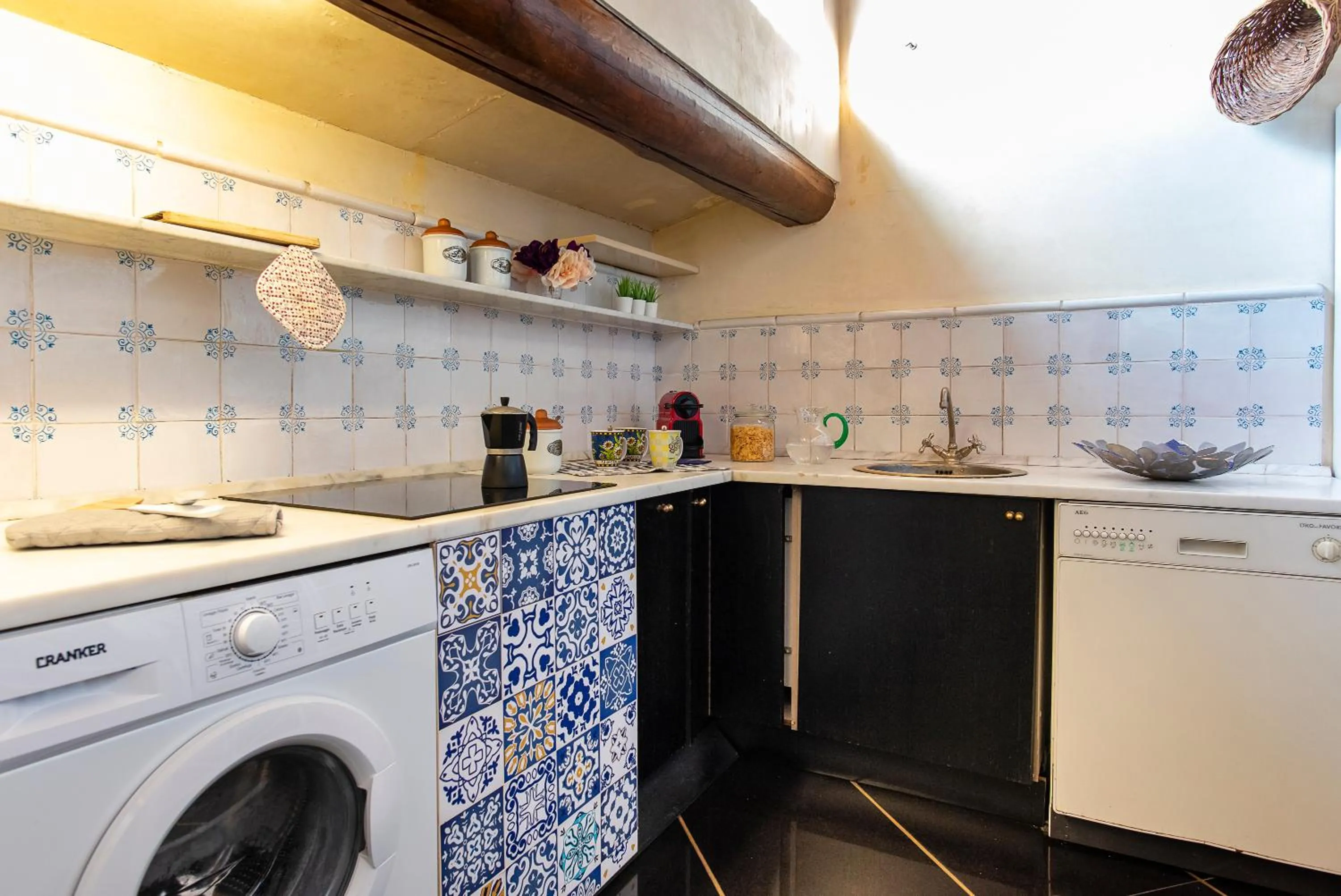Kitchen or kitchenette in Borgo San Lorenzo Attico Duomo
