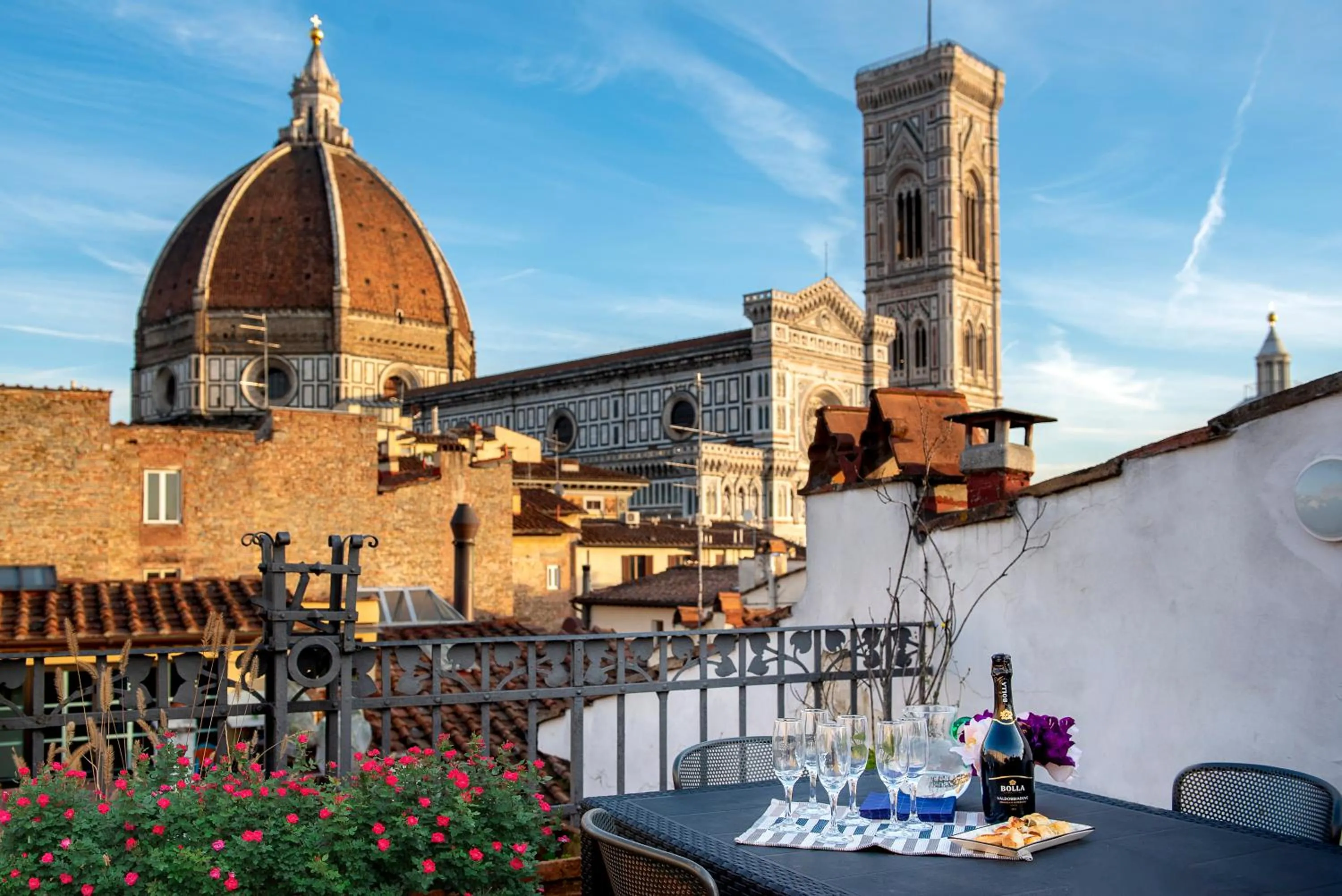Landmark view in Borgo San Lorenzo Attico Duomo